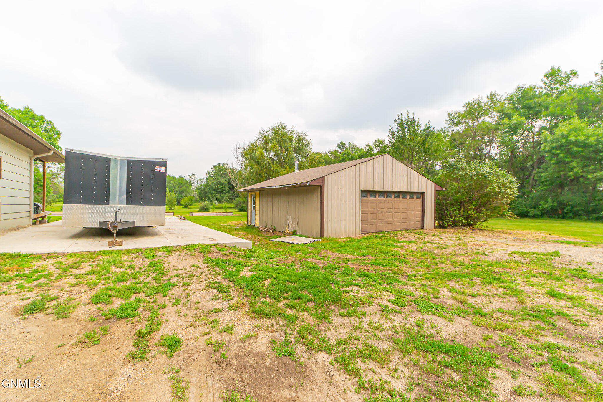 property viewer photo 46