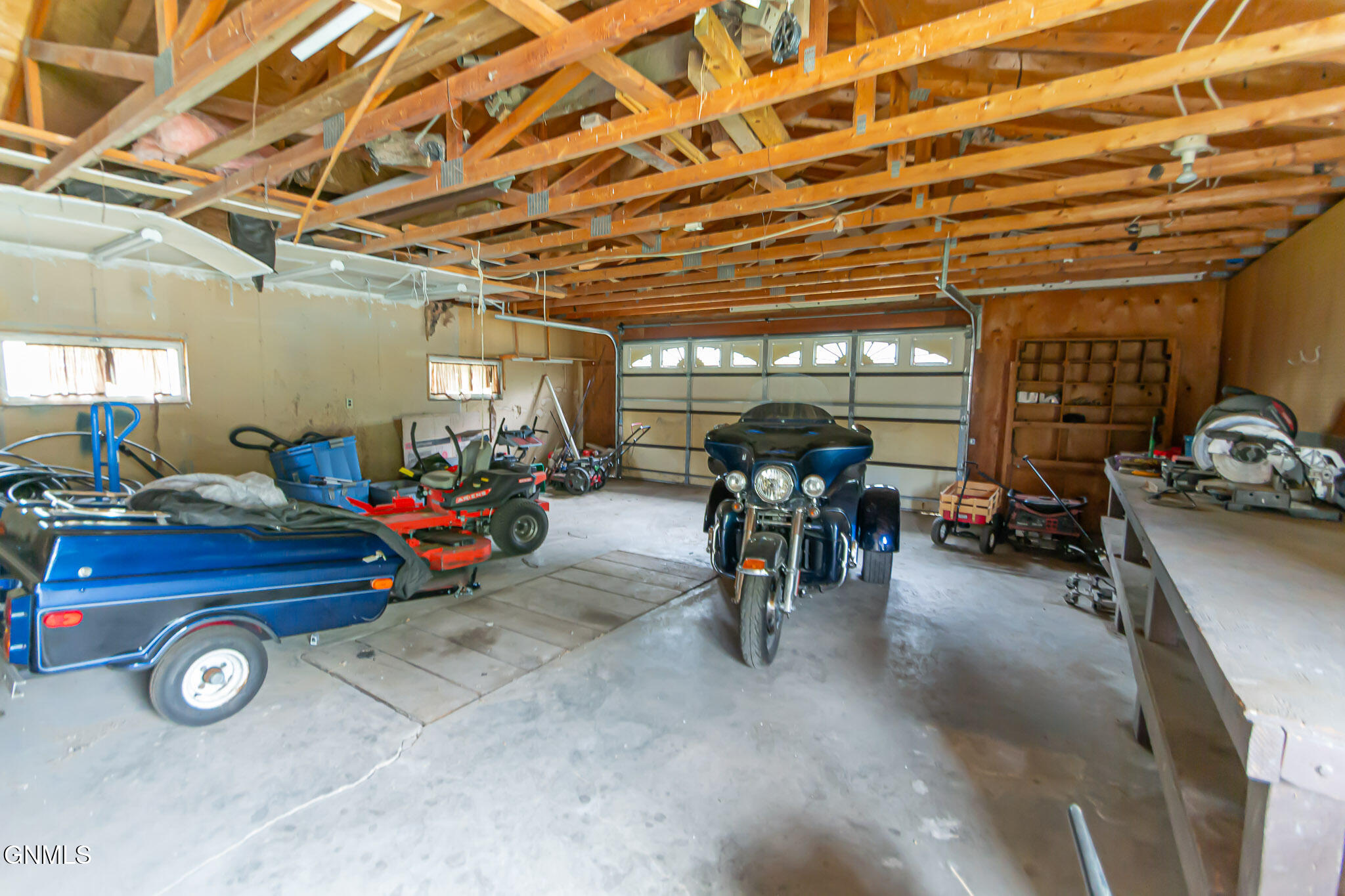 property viewer photo 49