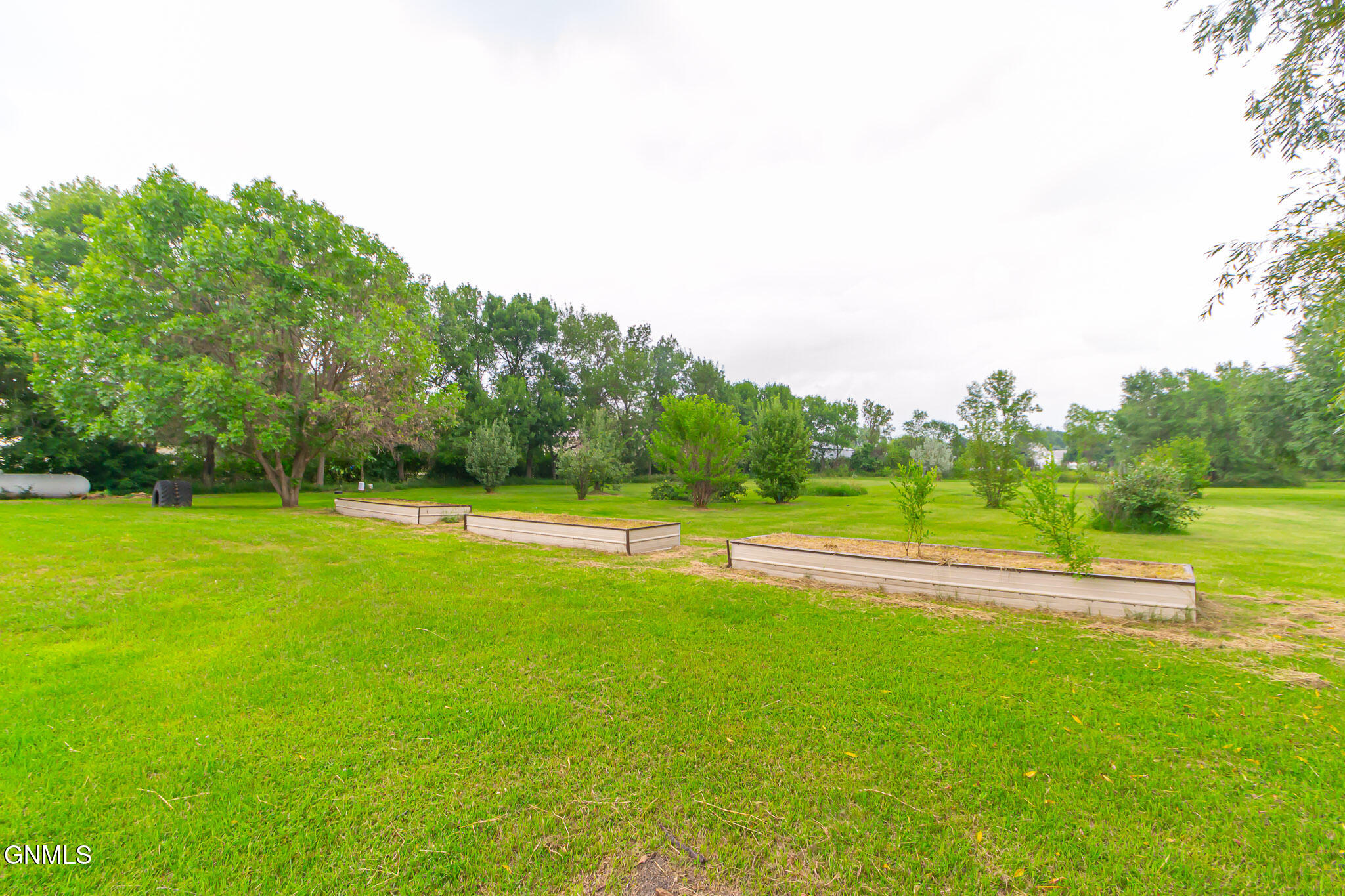 property viewer photo 69