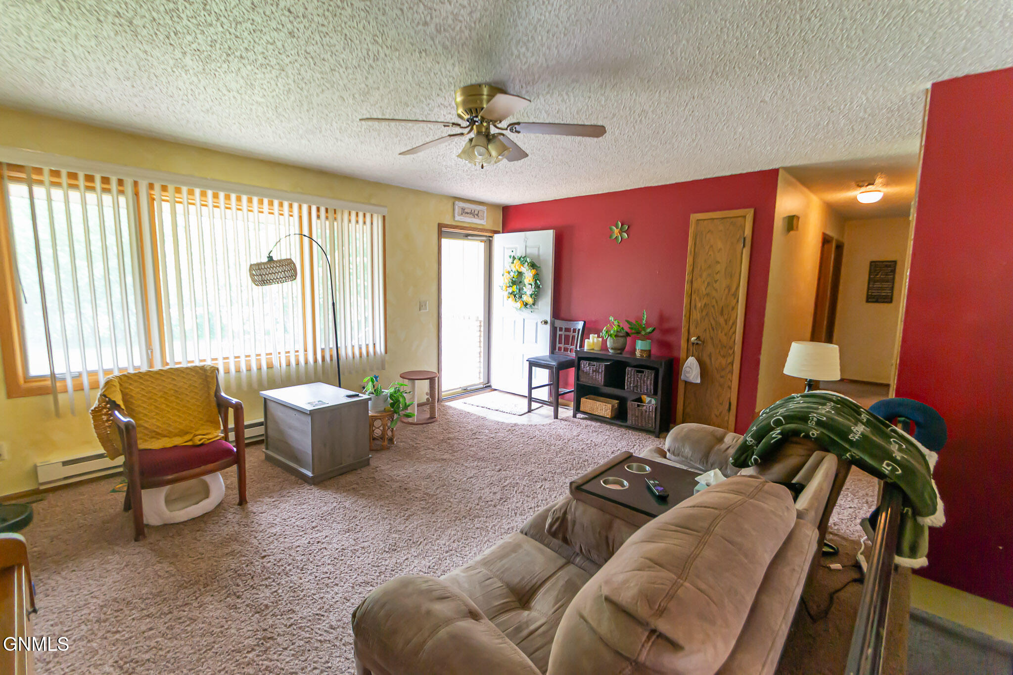property viewer photo 7
