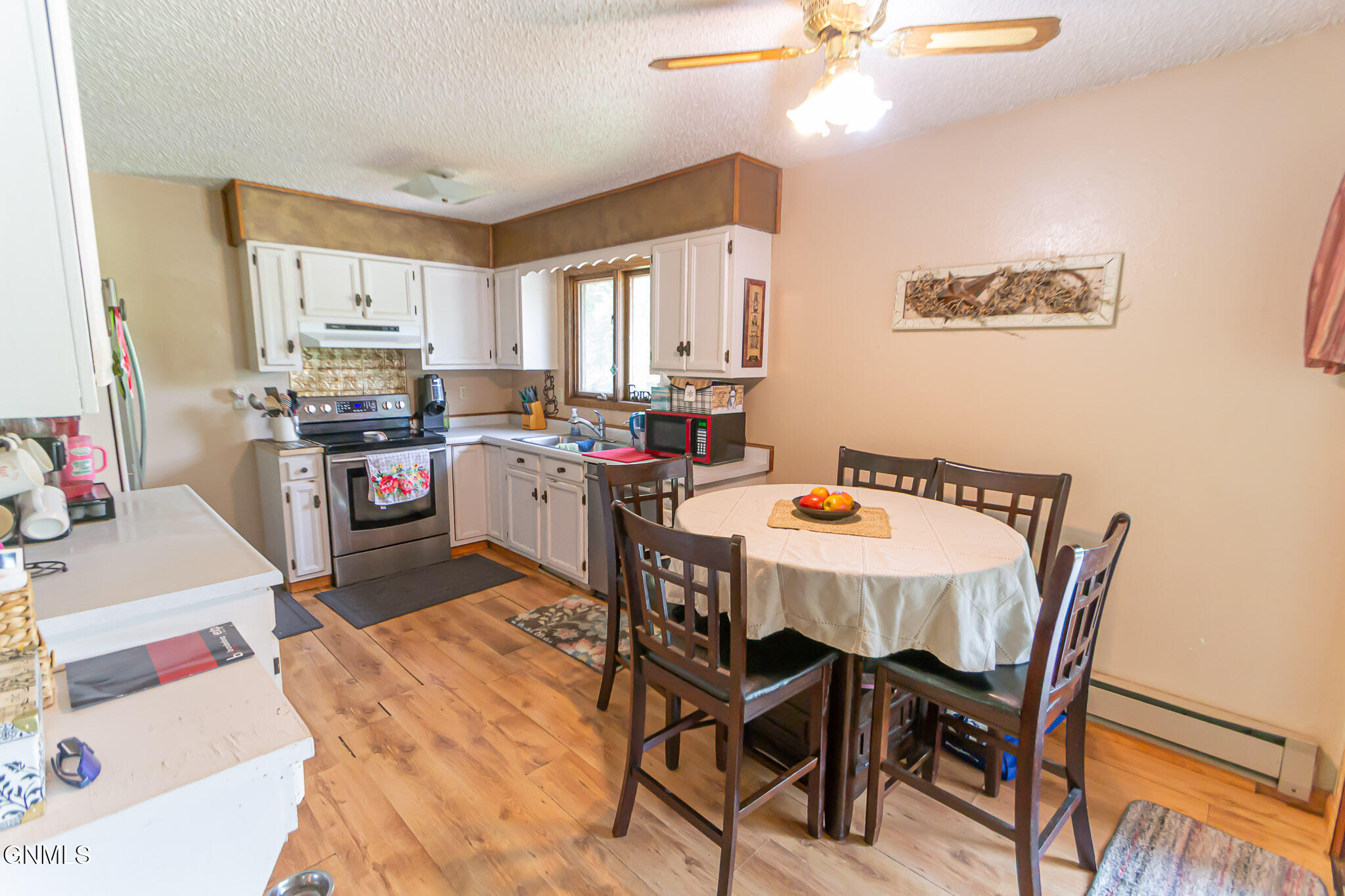 property viewer photo 8