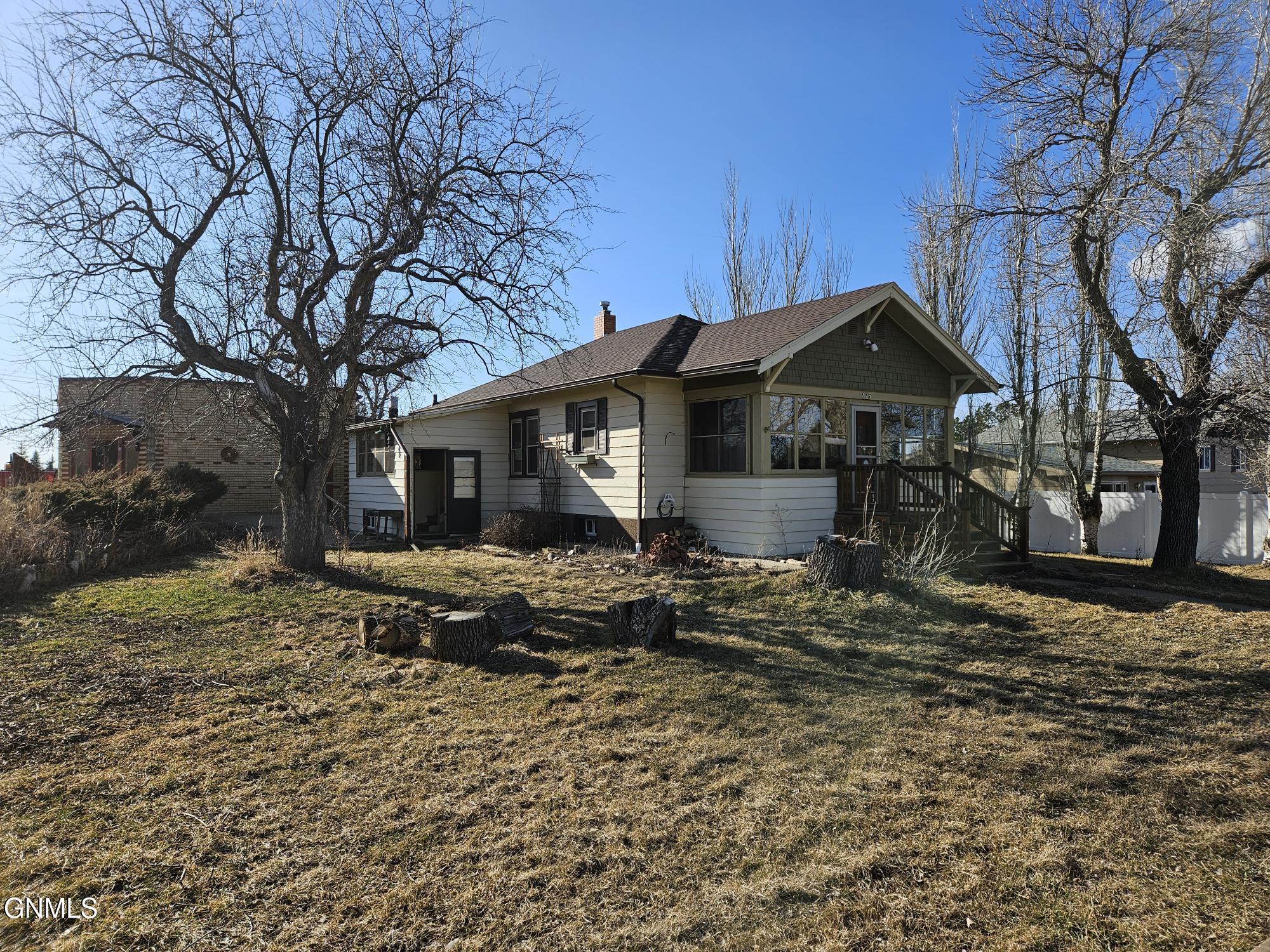 main property photo 4