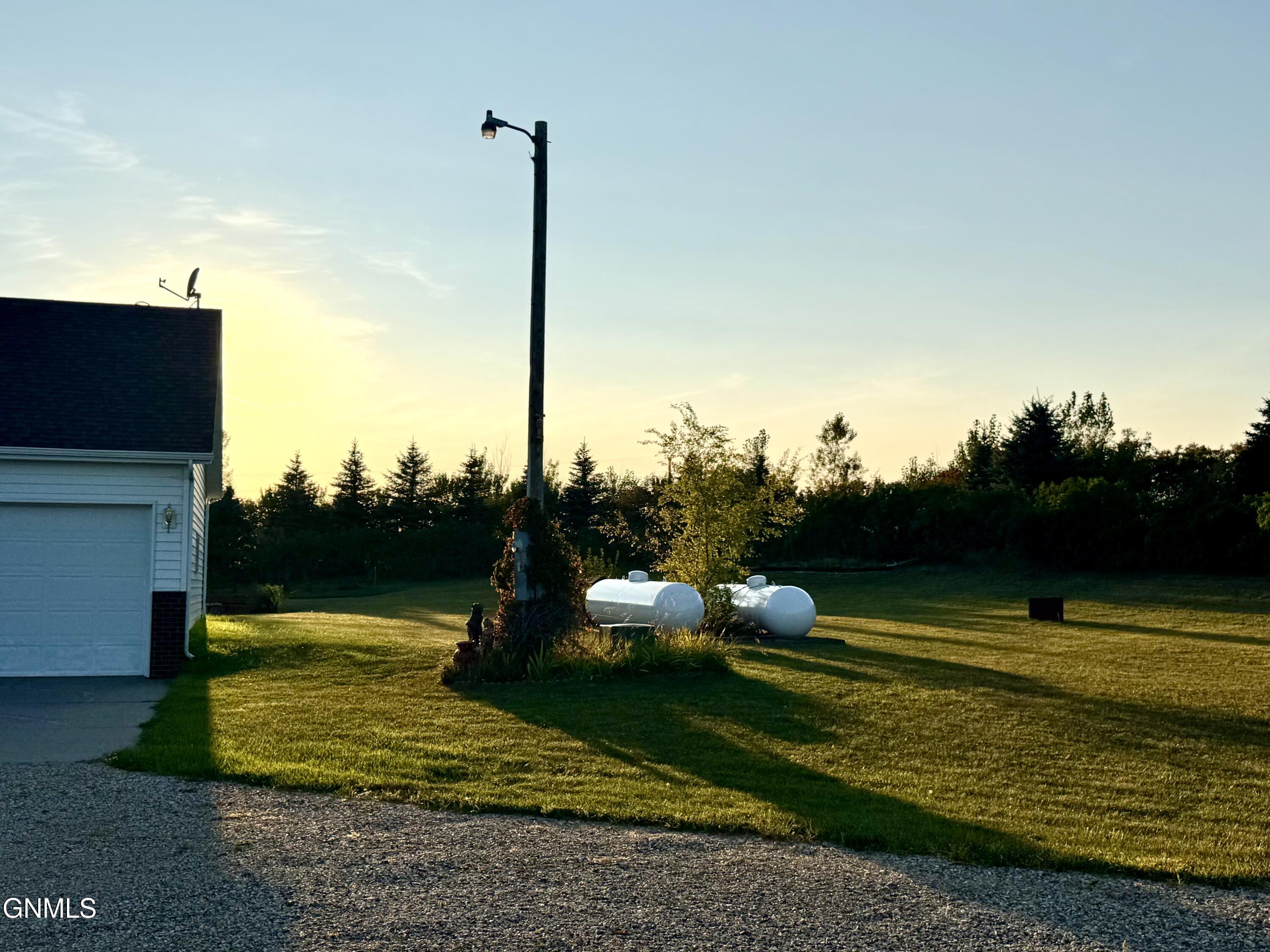 main property photo 70