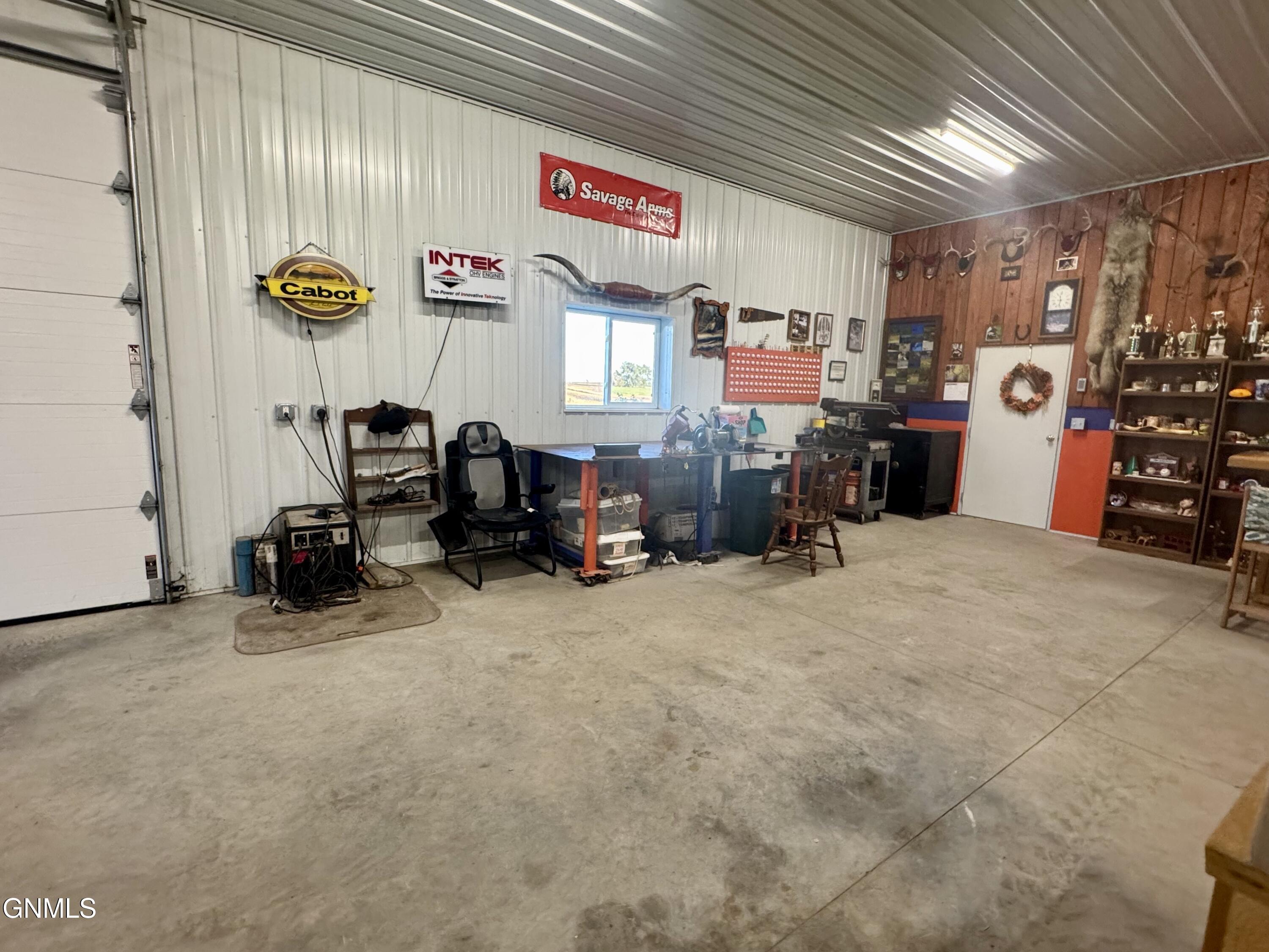 main property photo 85