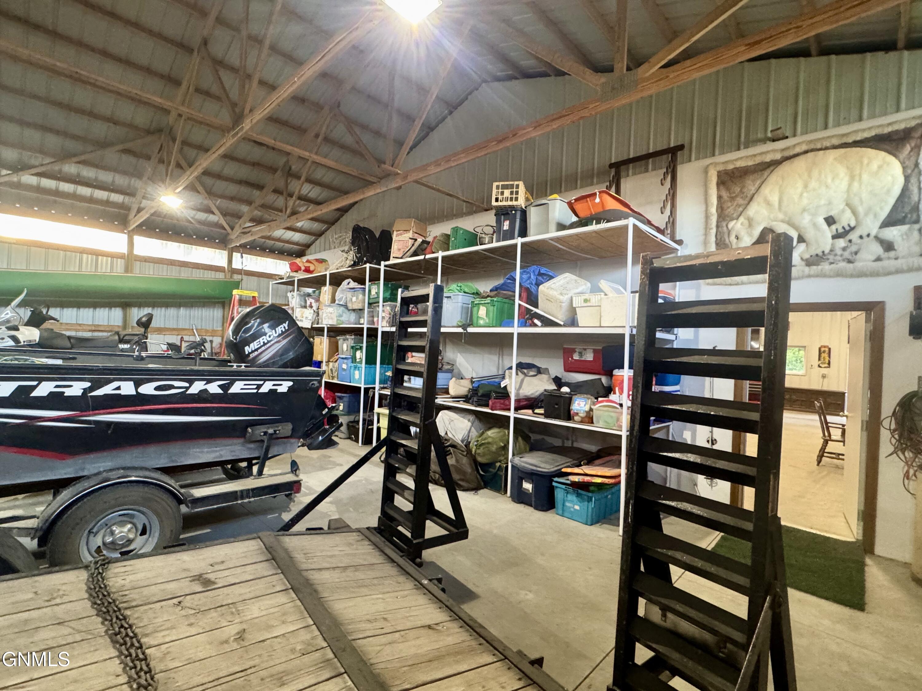main property photo 89