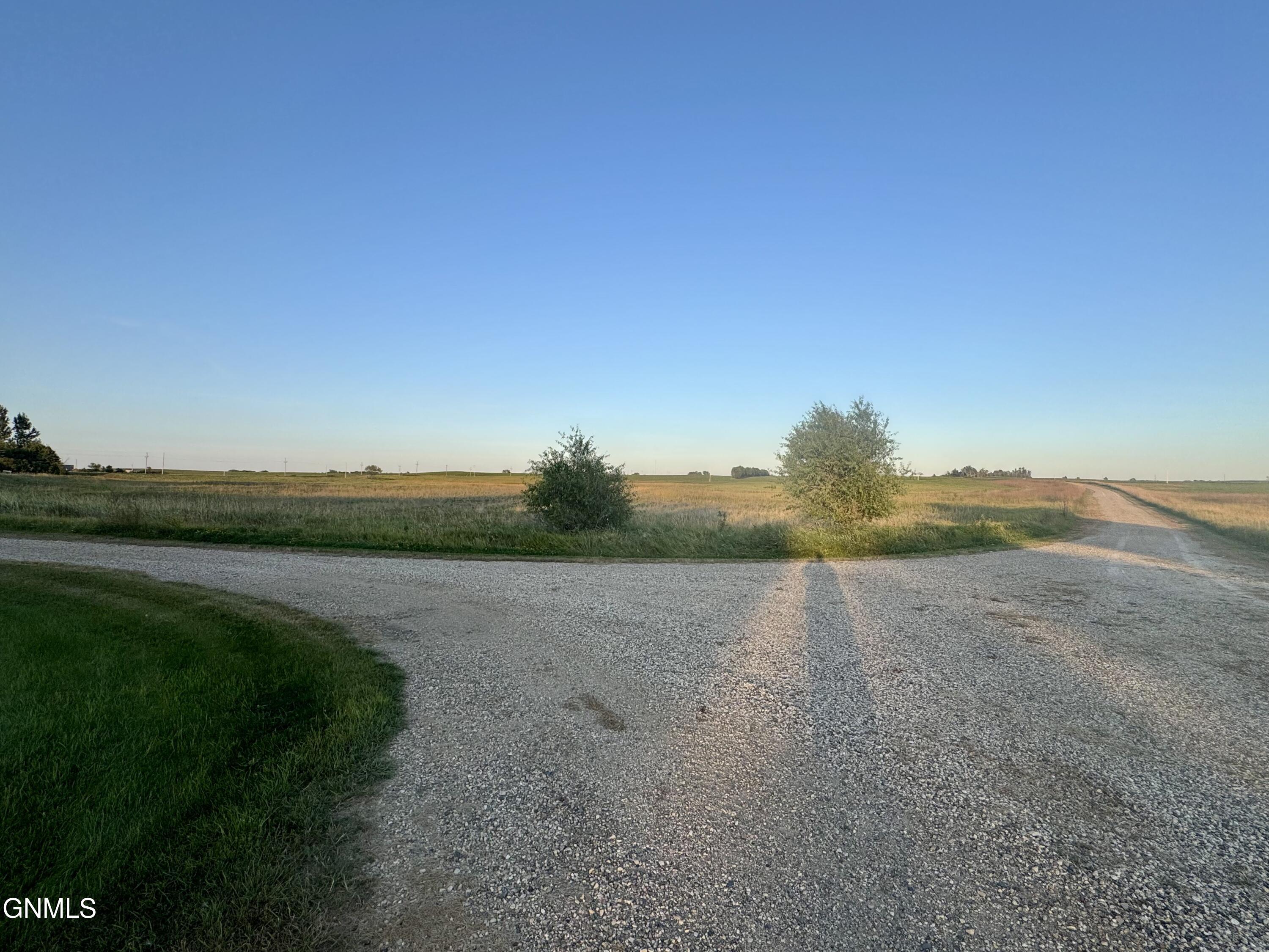 main property photo 94