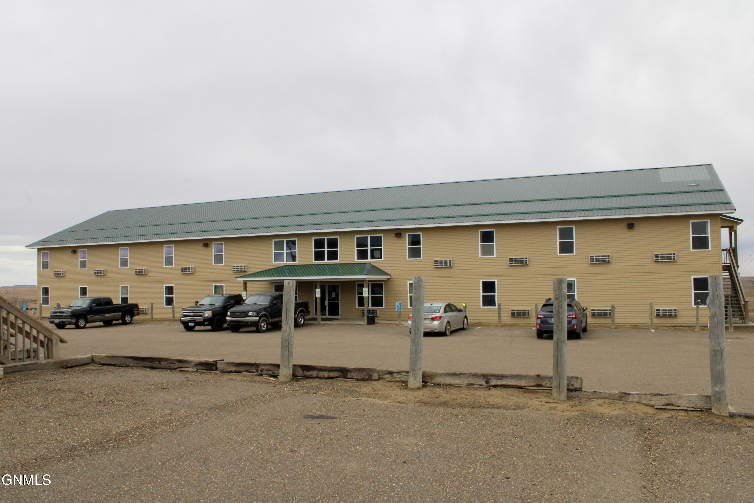main property photo 1