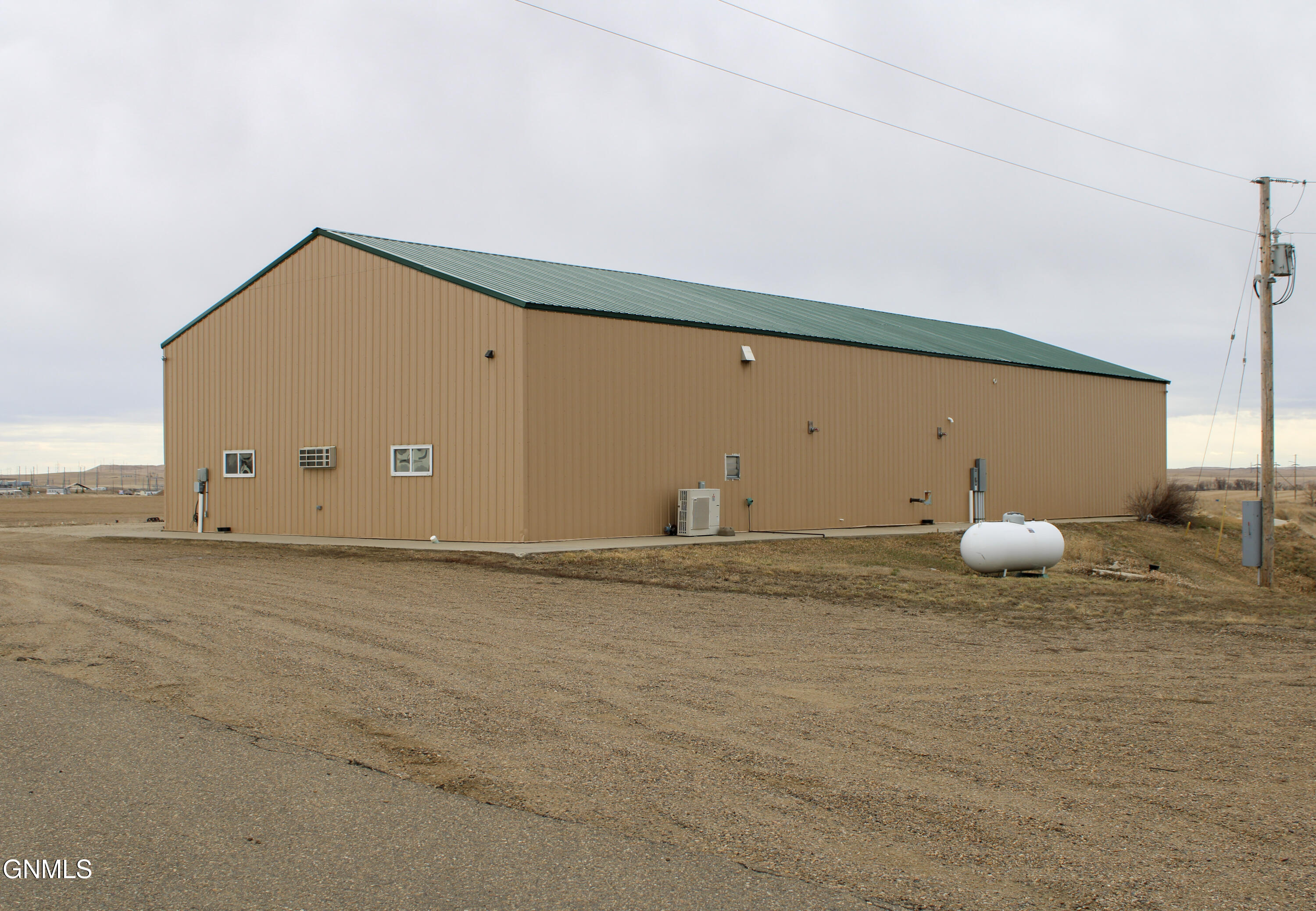 main property photo 54