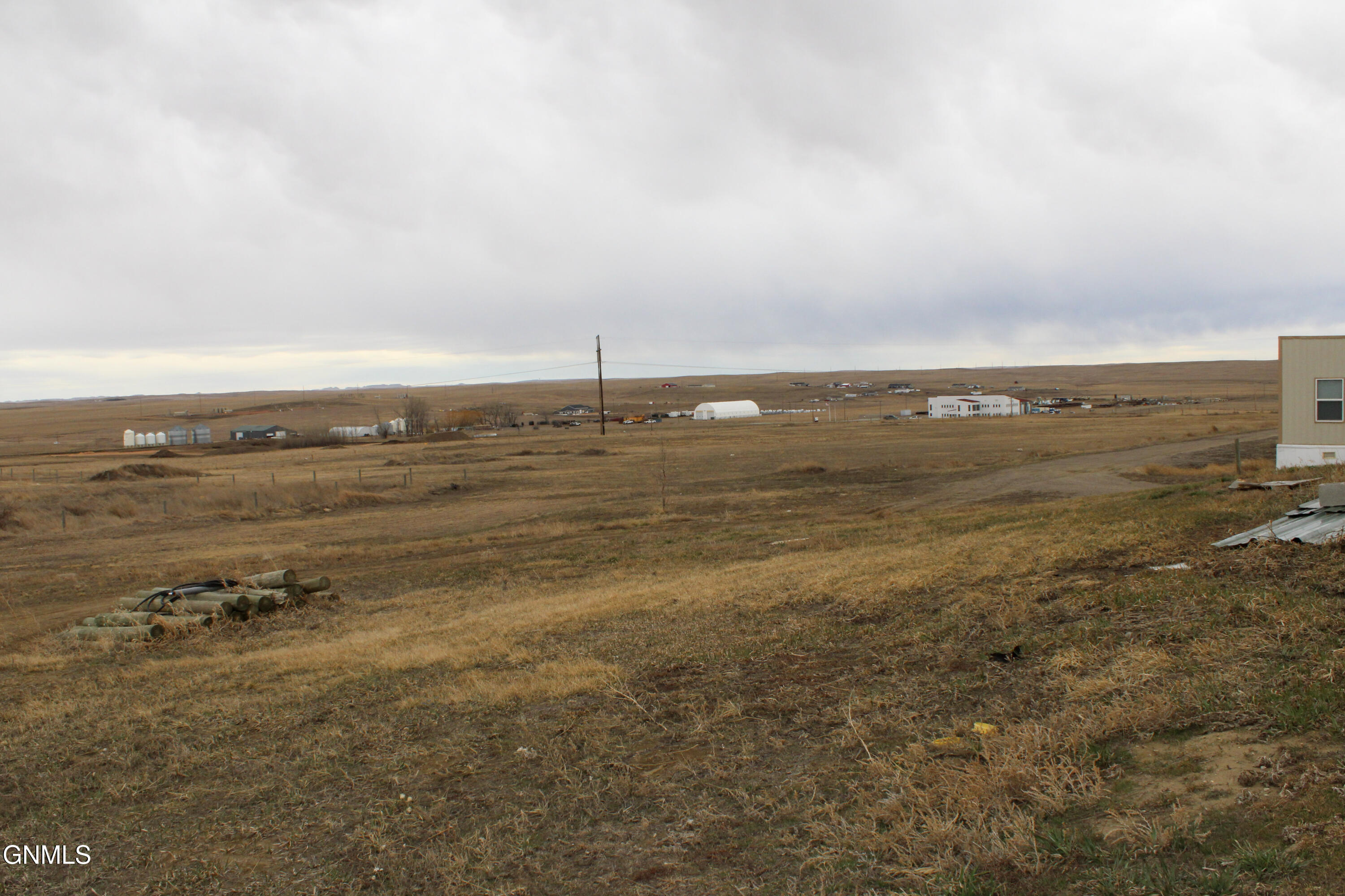 main property photo 63