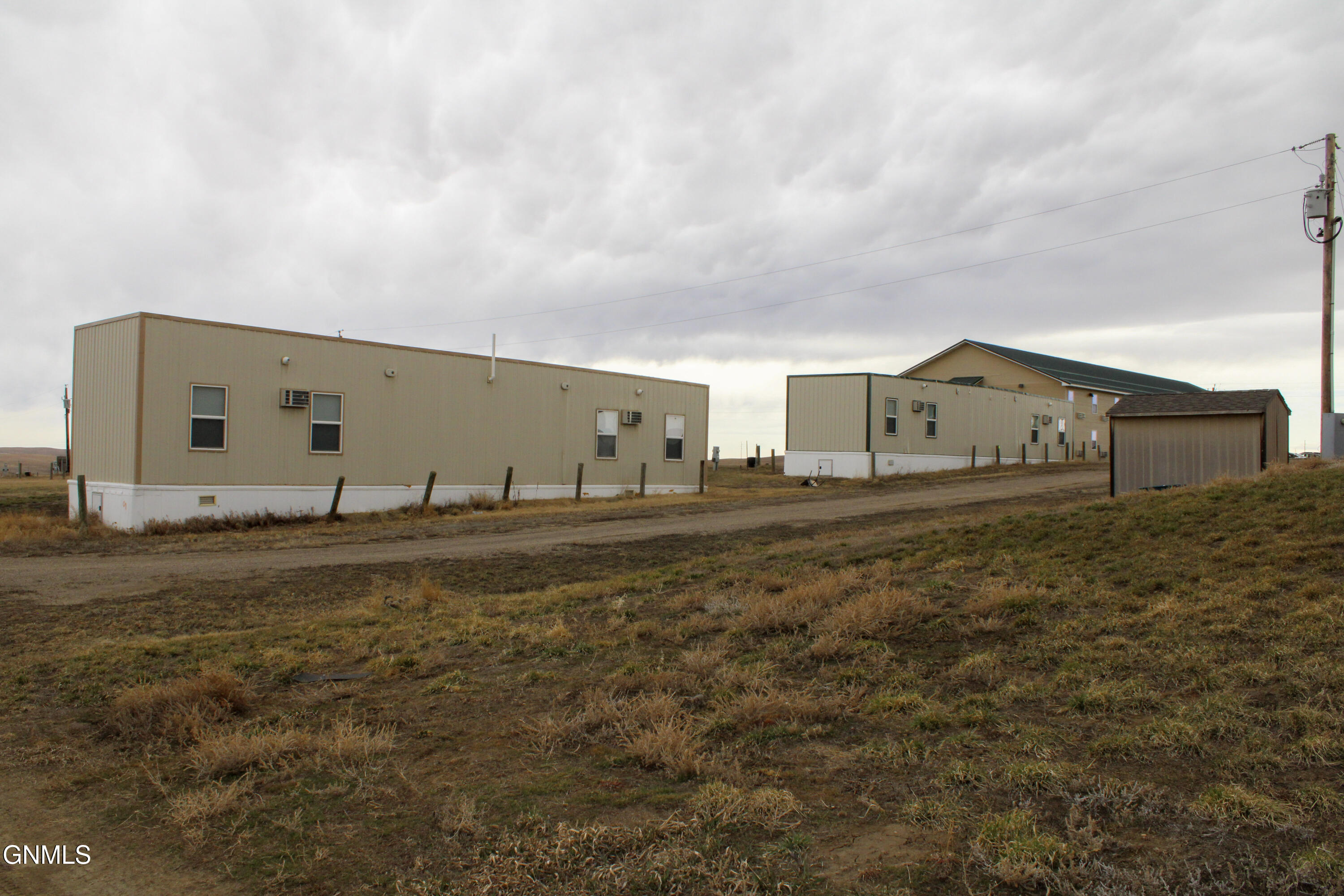 main property photo 65