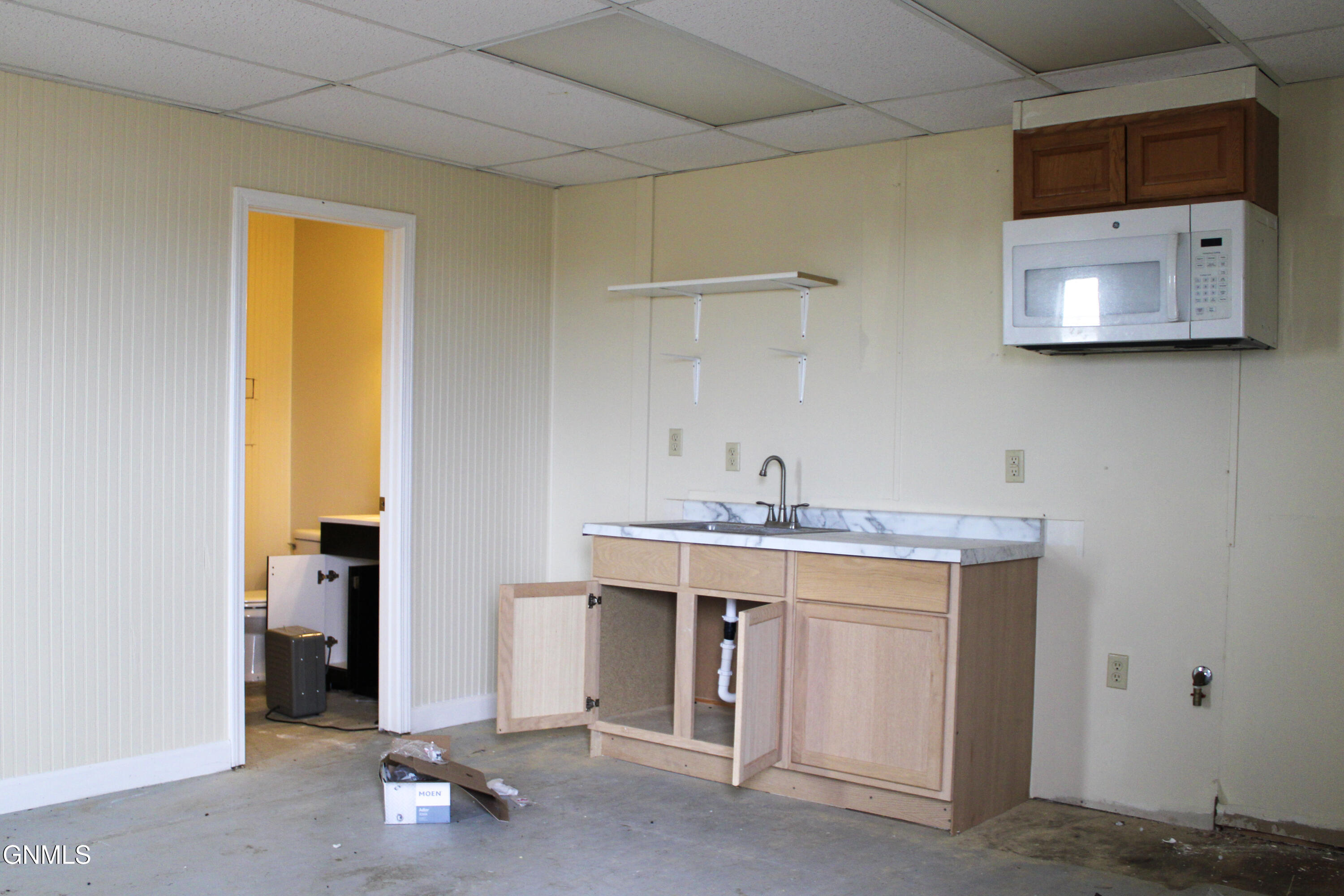 main property photo 88