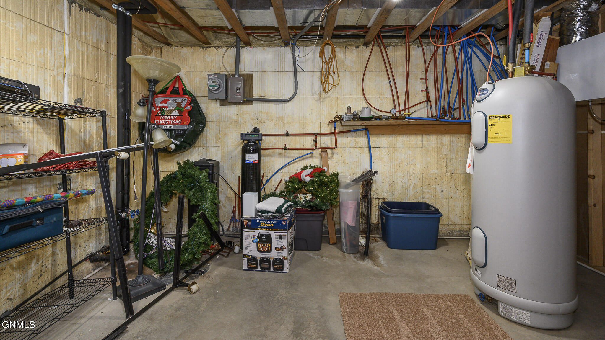 main property photo 33