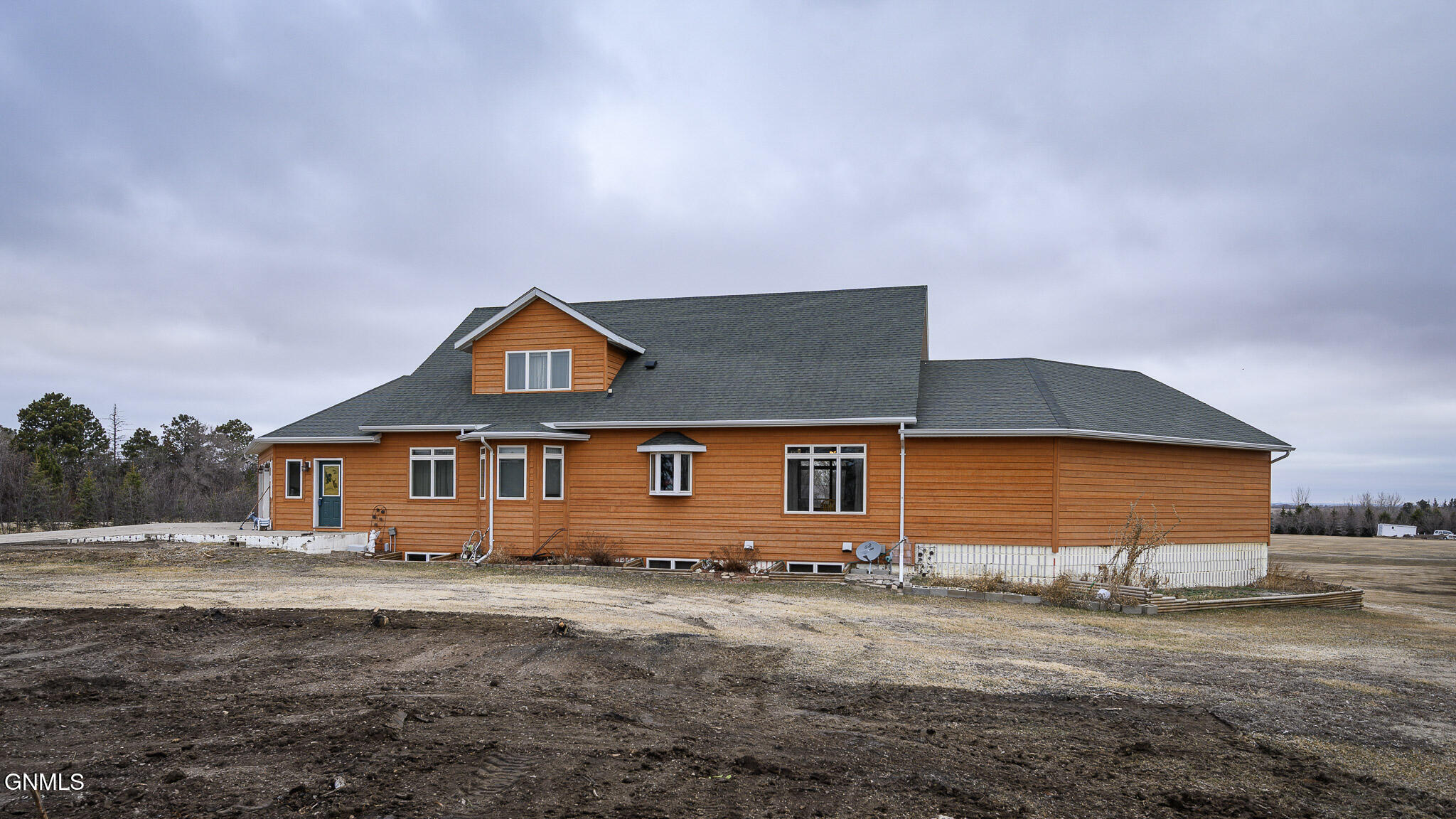 main property photo 42