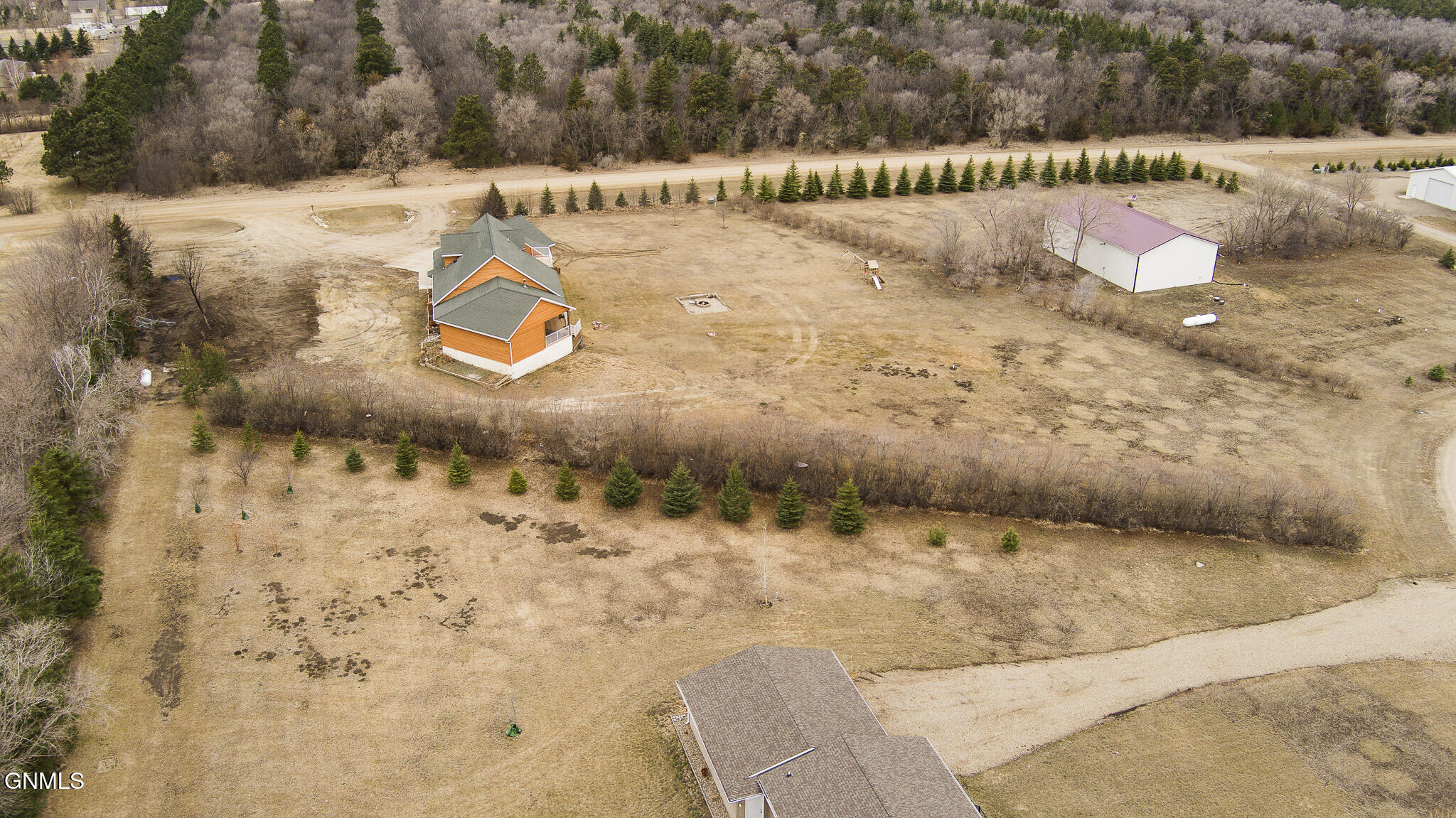 main property photo 51