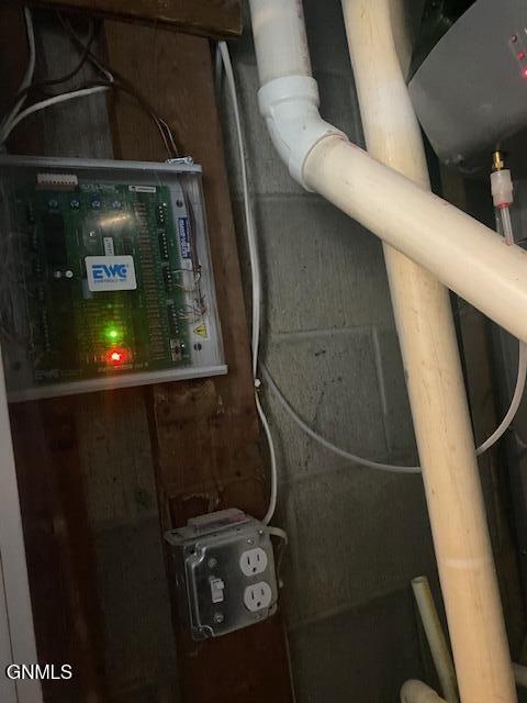 main property photo 39