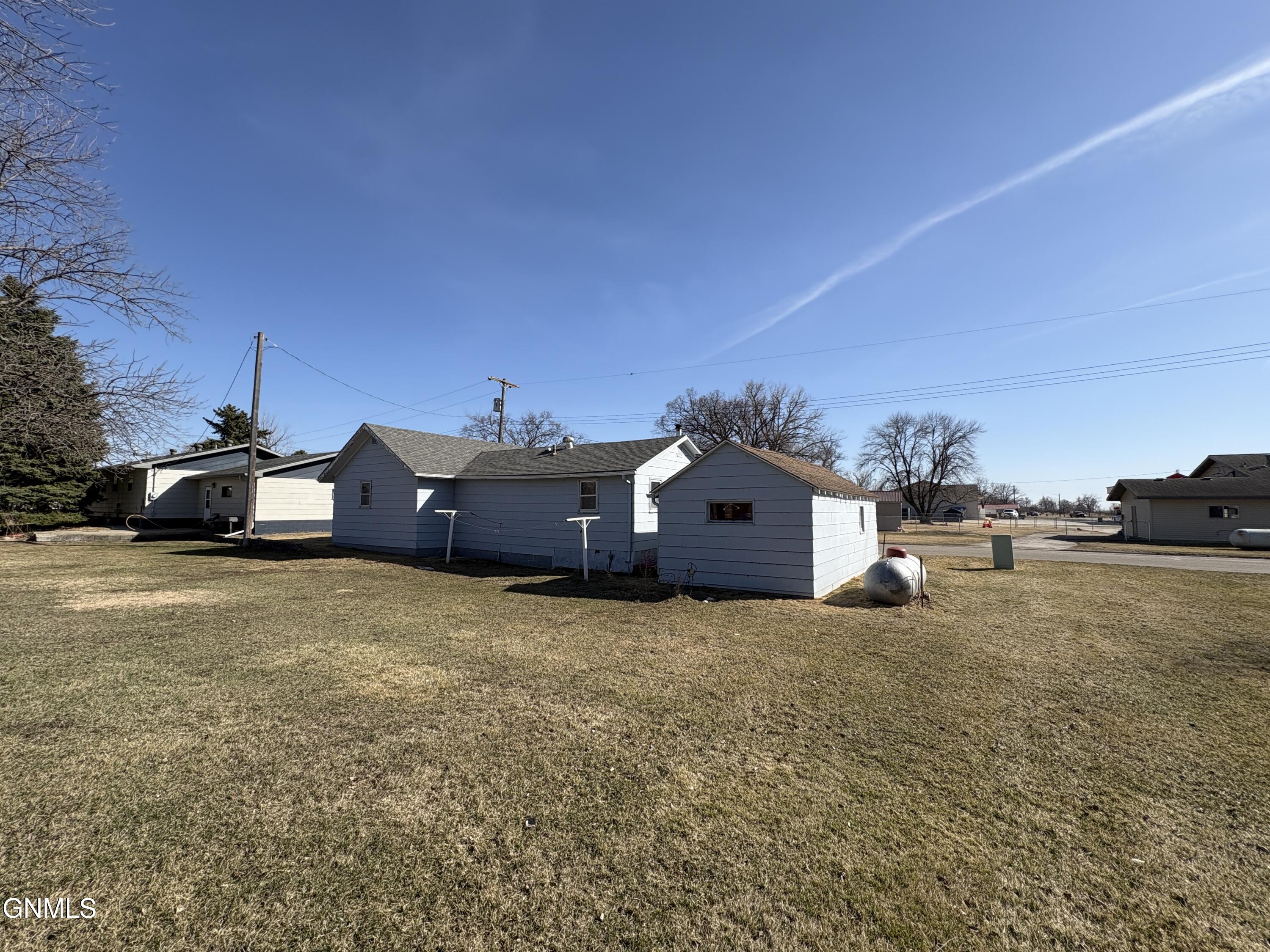 property viewer photo 7