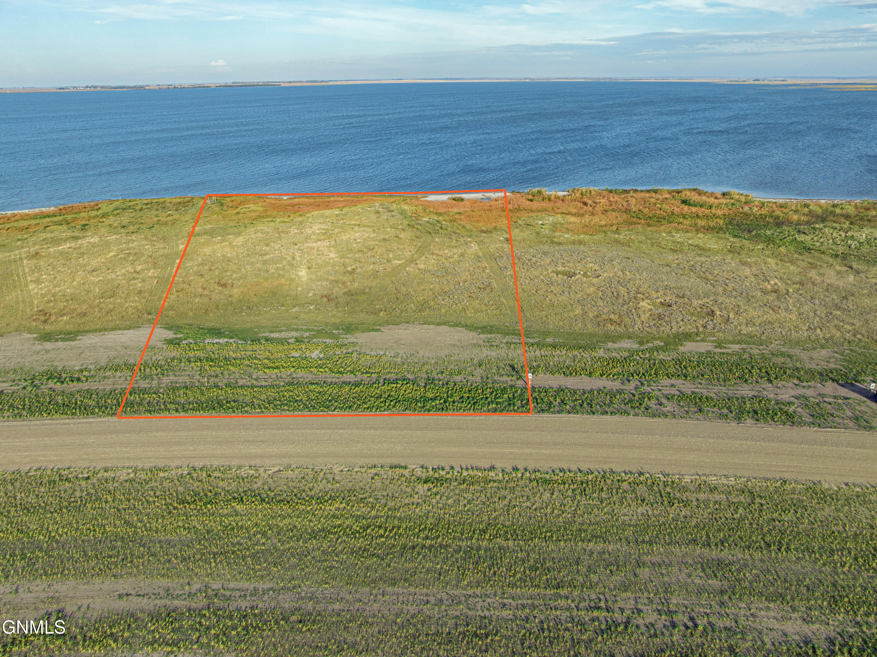 main property photo 31