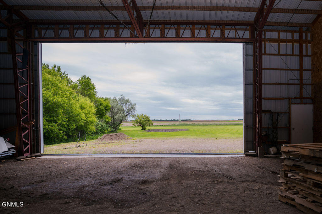 main property photo 60