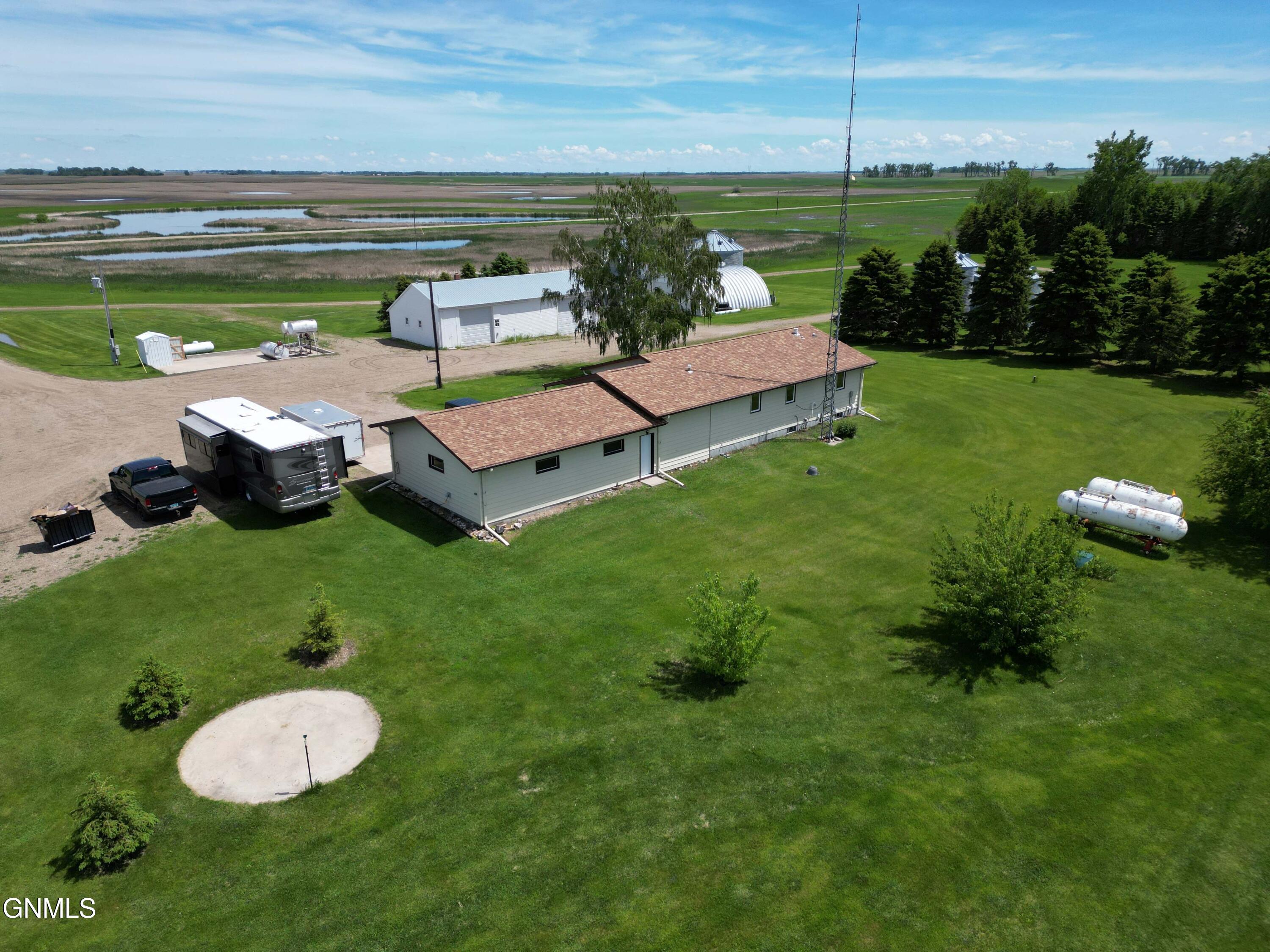 main property photo 83