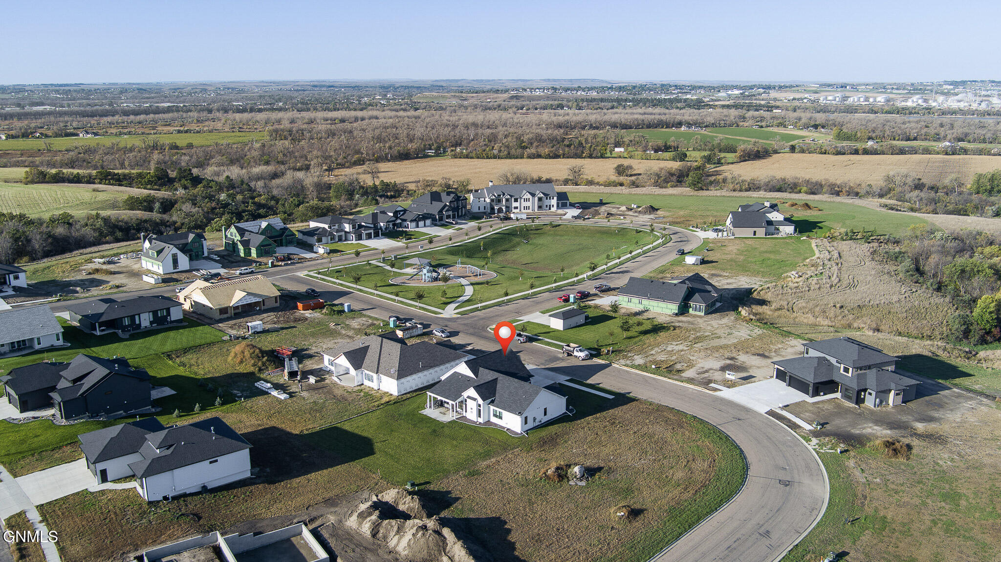 main property photo 51