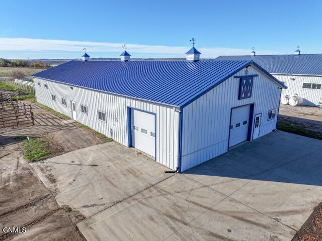 main property photo 41