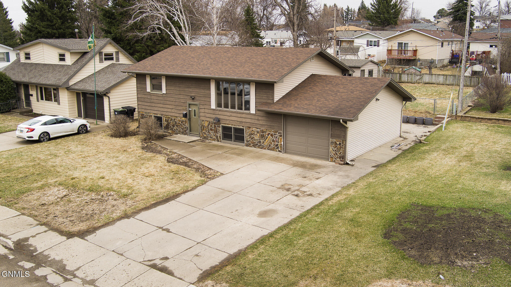 property viewer photo 1