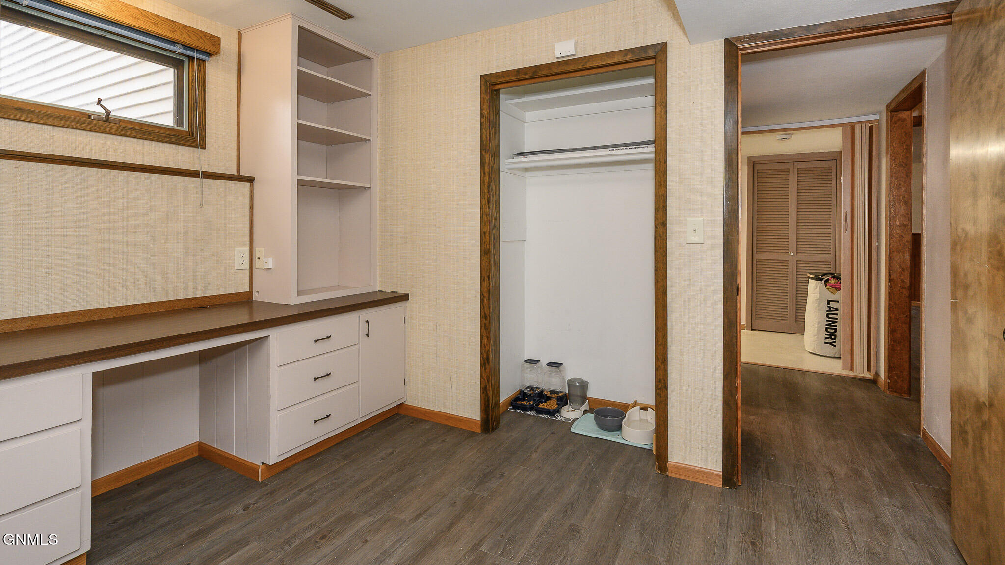 property viewer photo 28