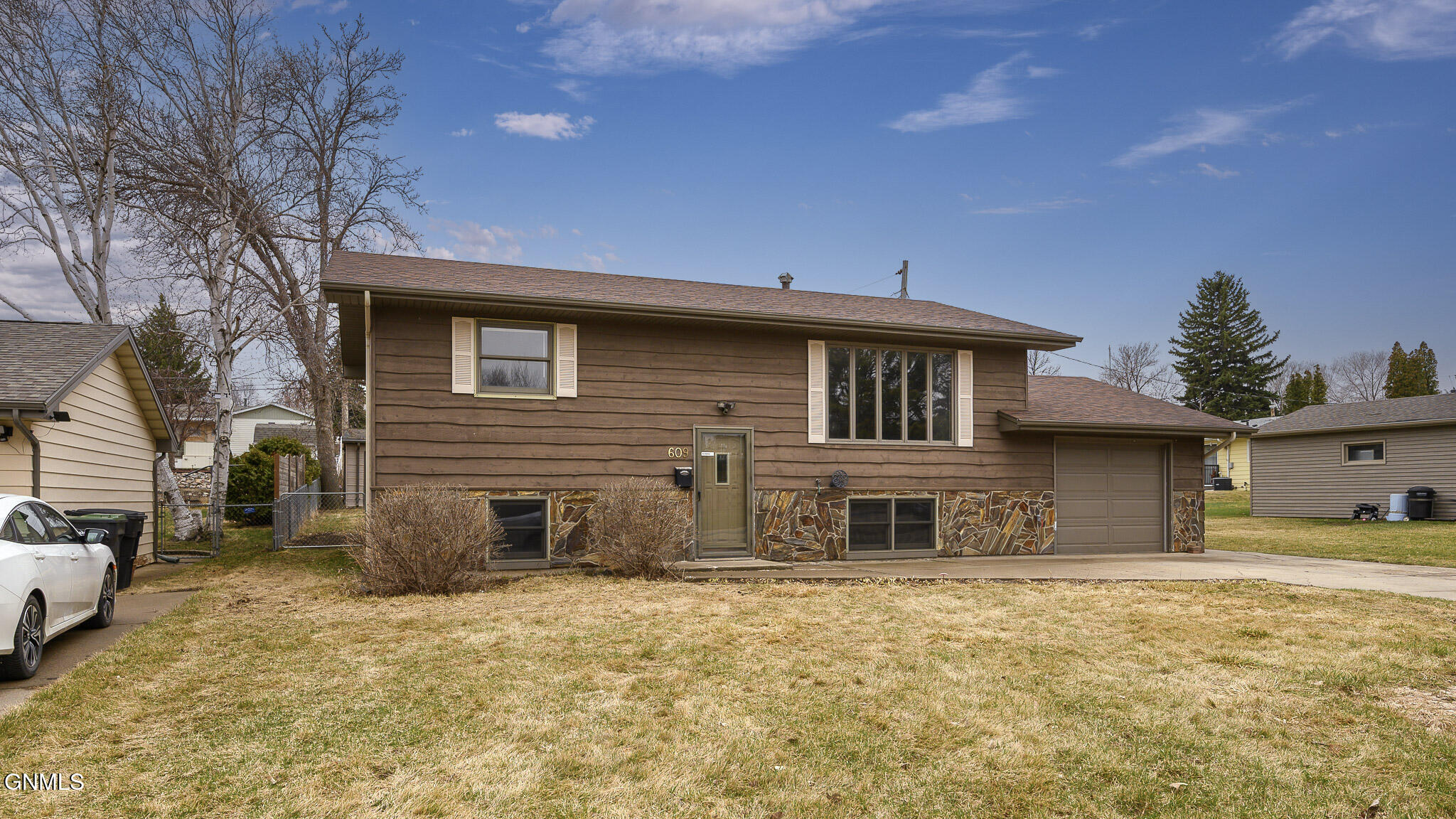 property viewer photo 38