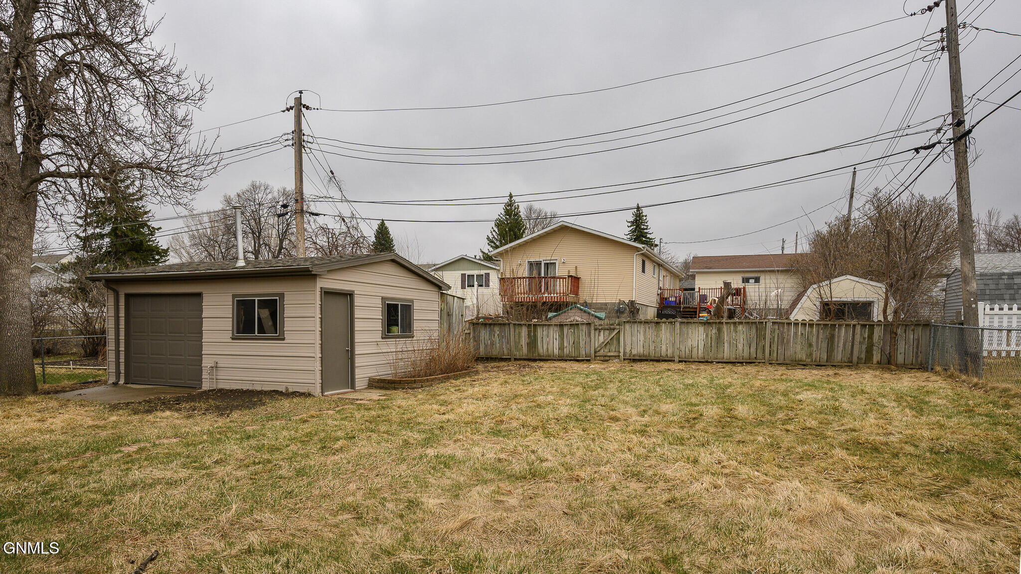 property viewer photo 4