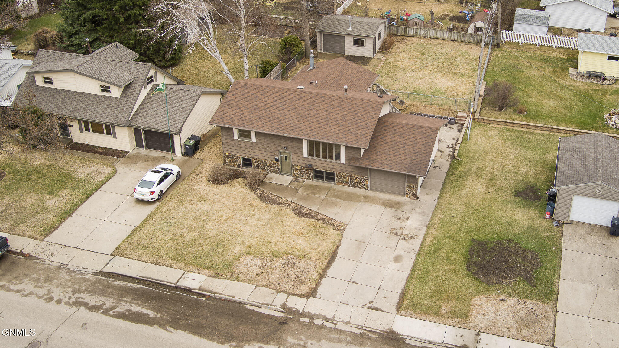 property viewer photo 41