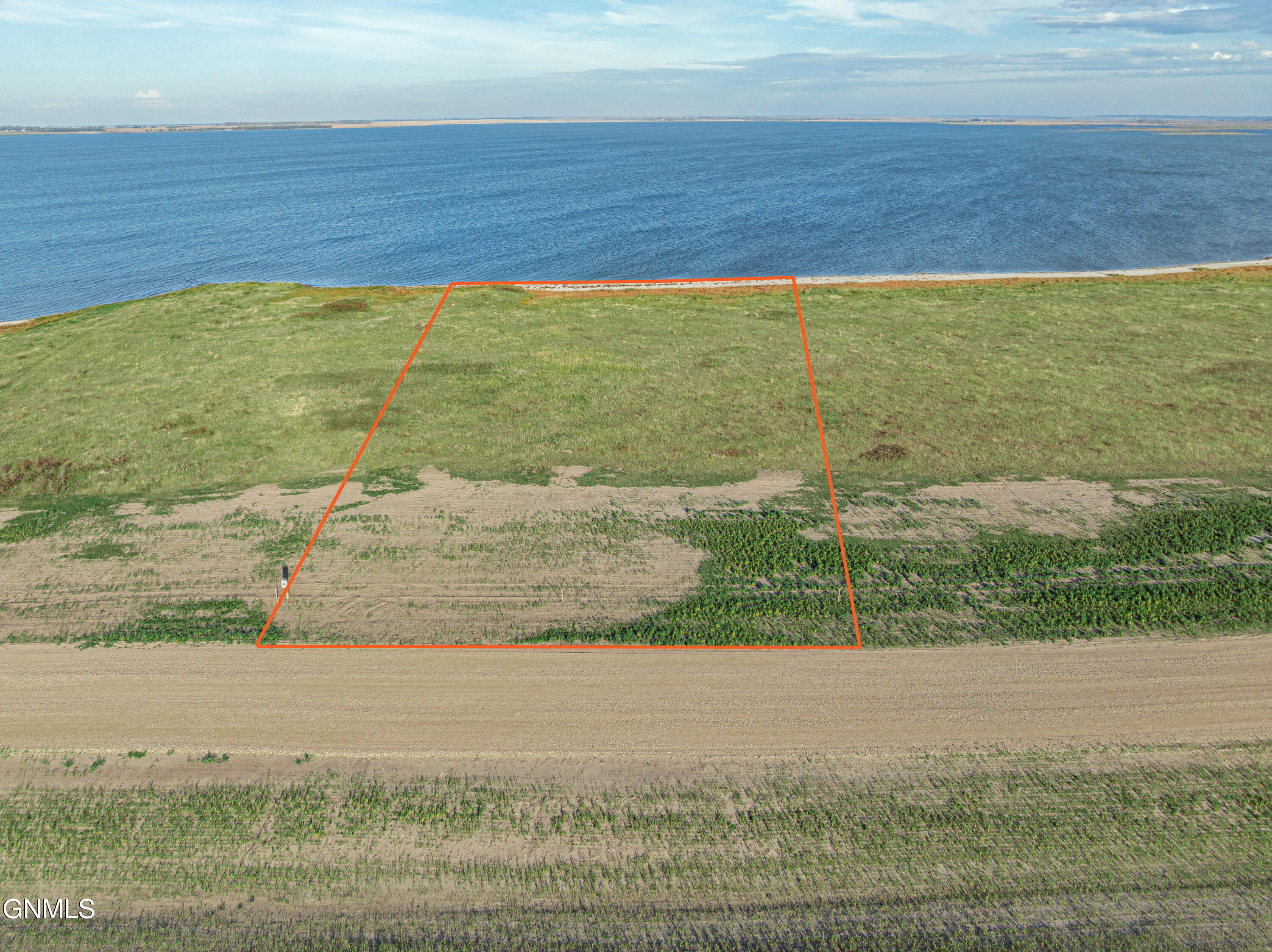main property photo 43