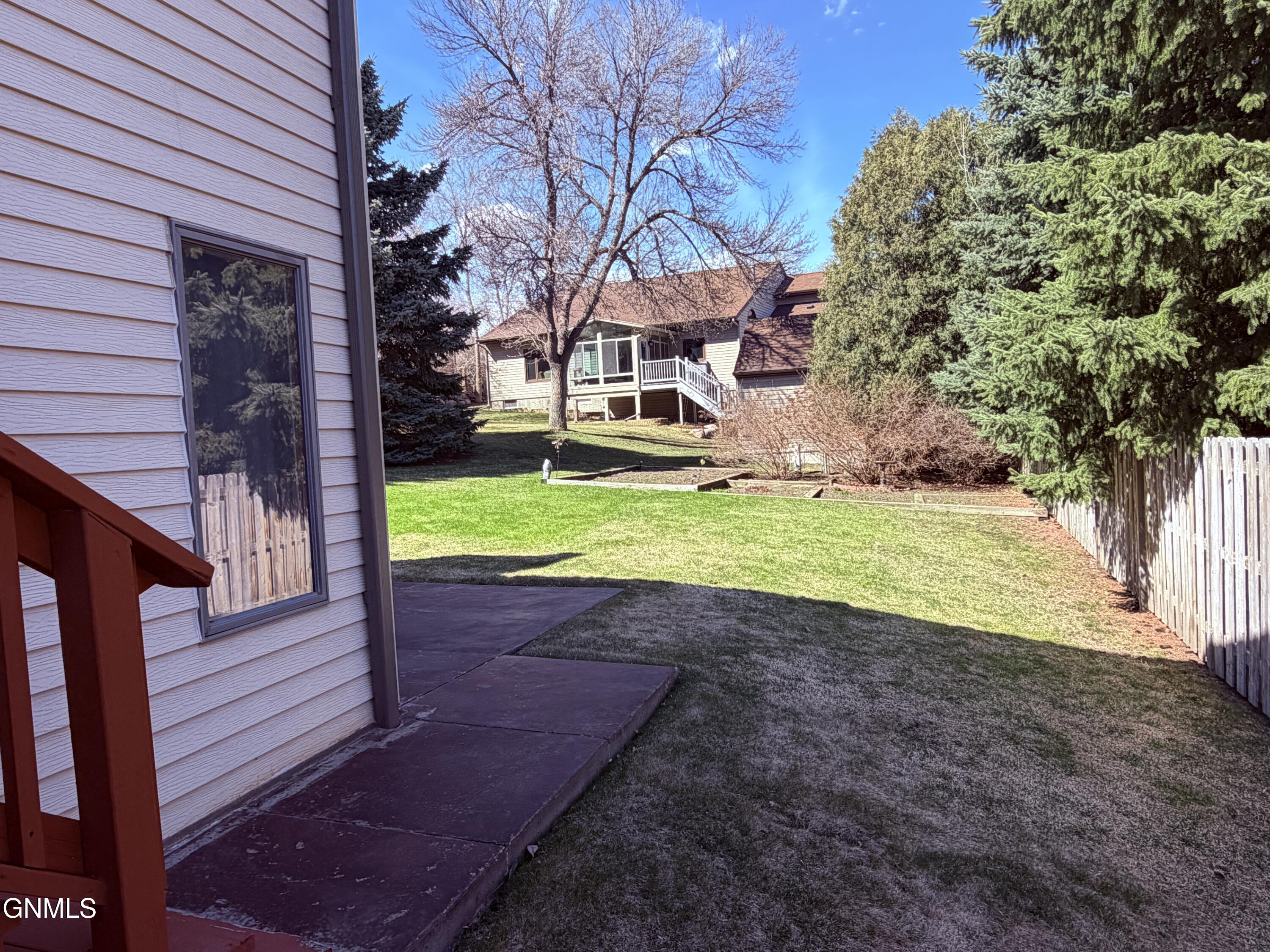 main property photo 57