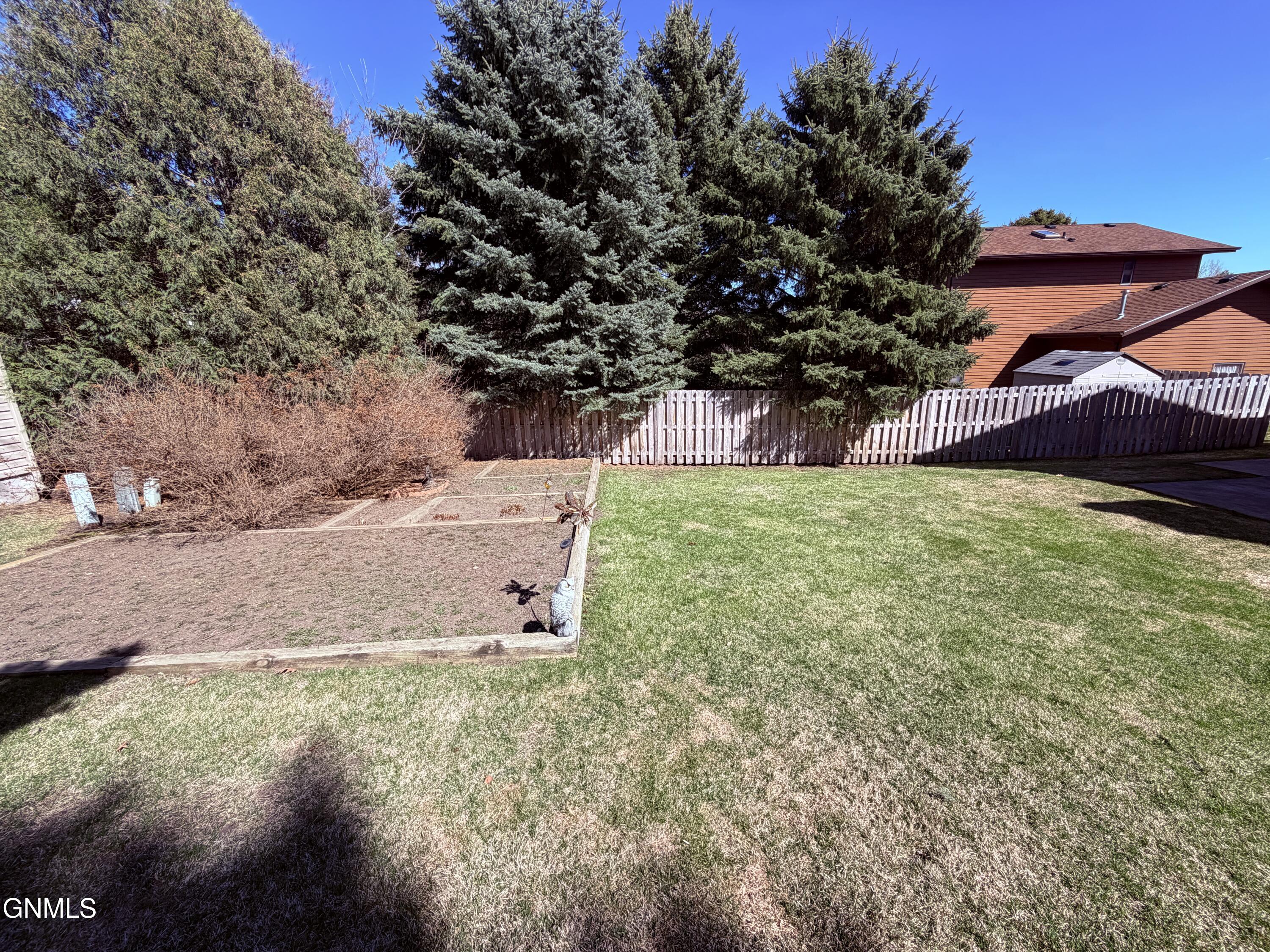 main property photo 59