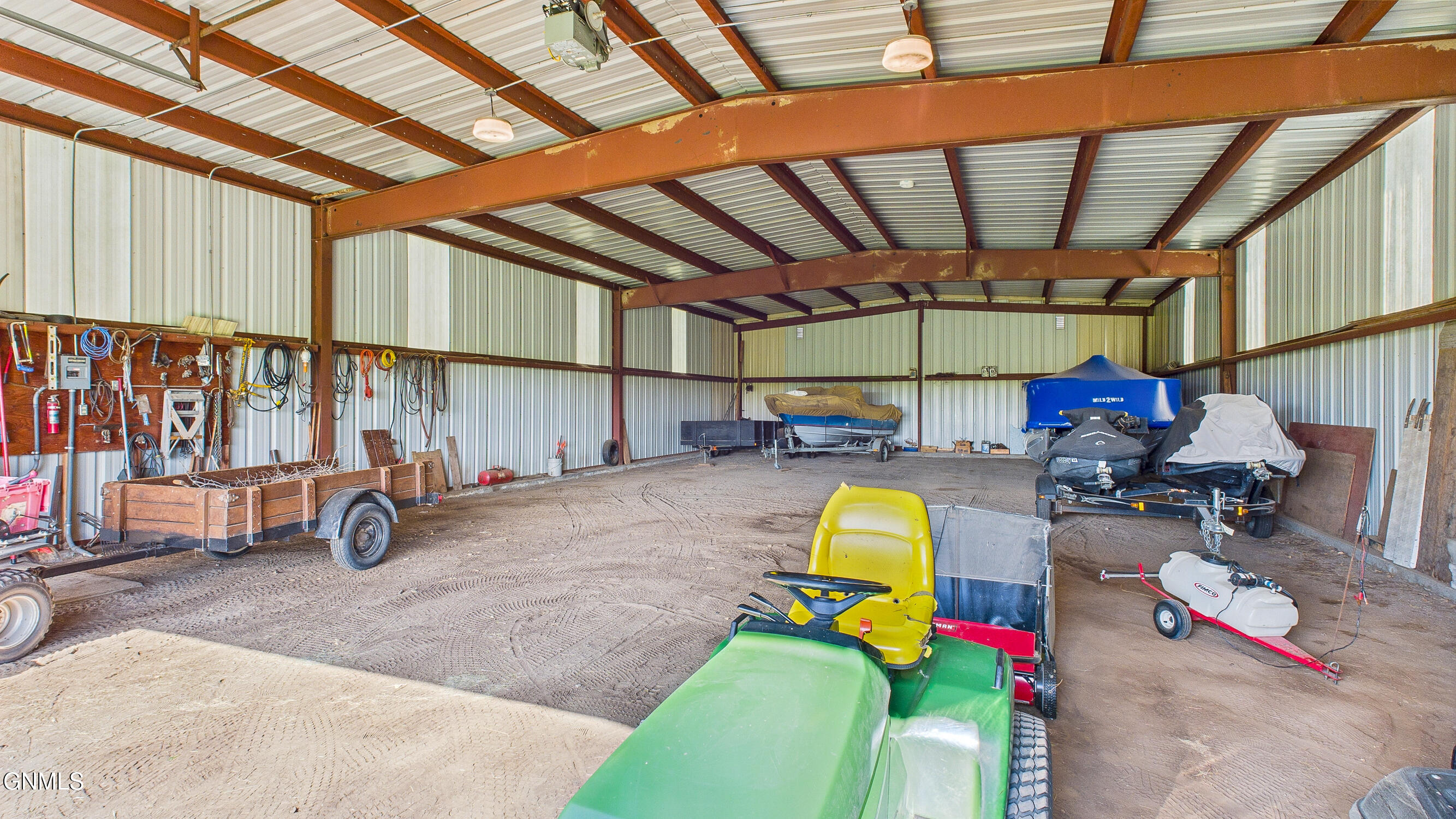 main property photo 62