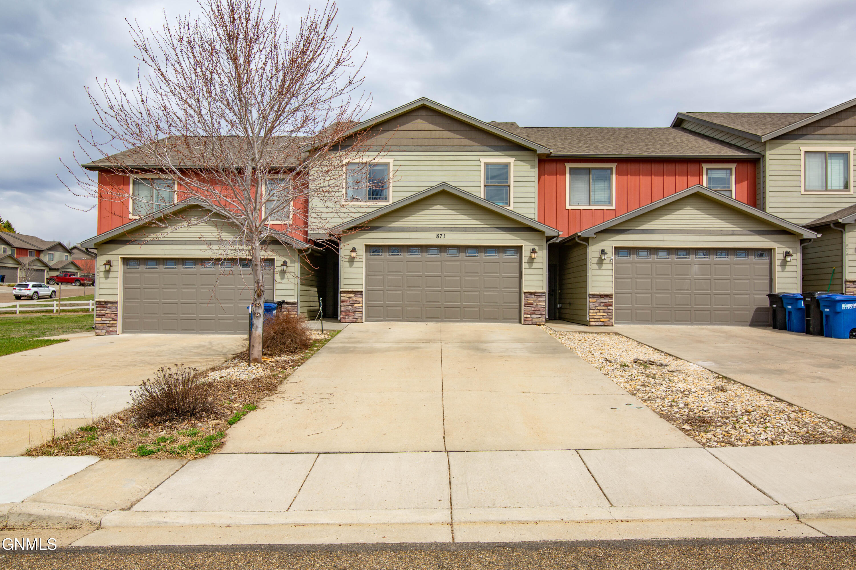 property viewer photo 1