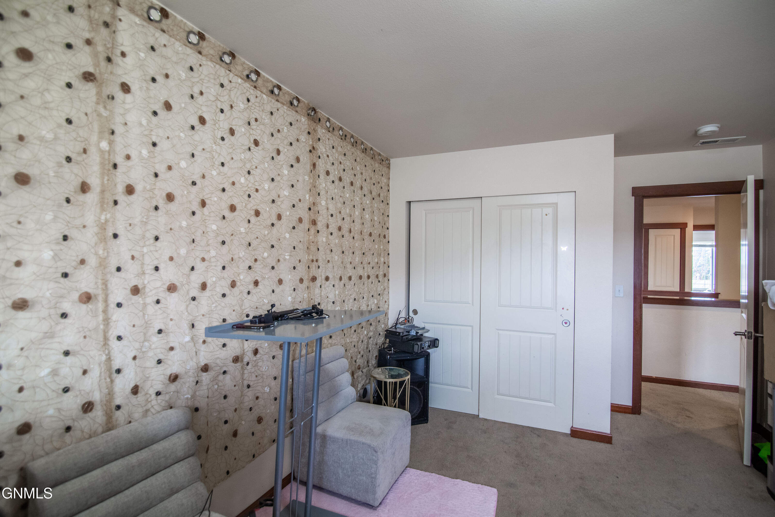 property viewer photo 21