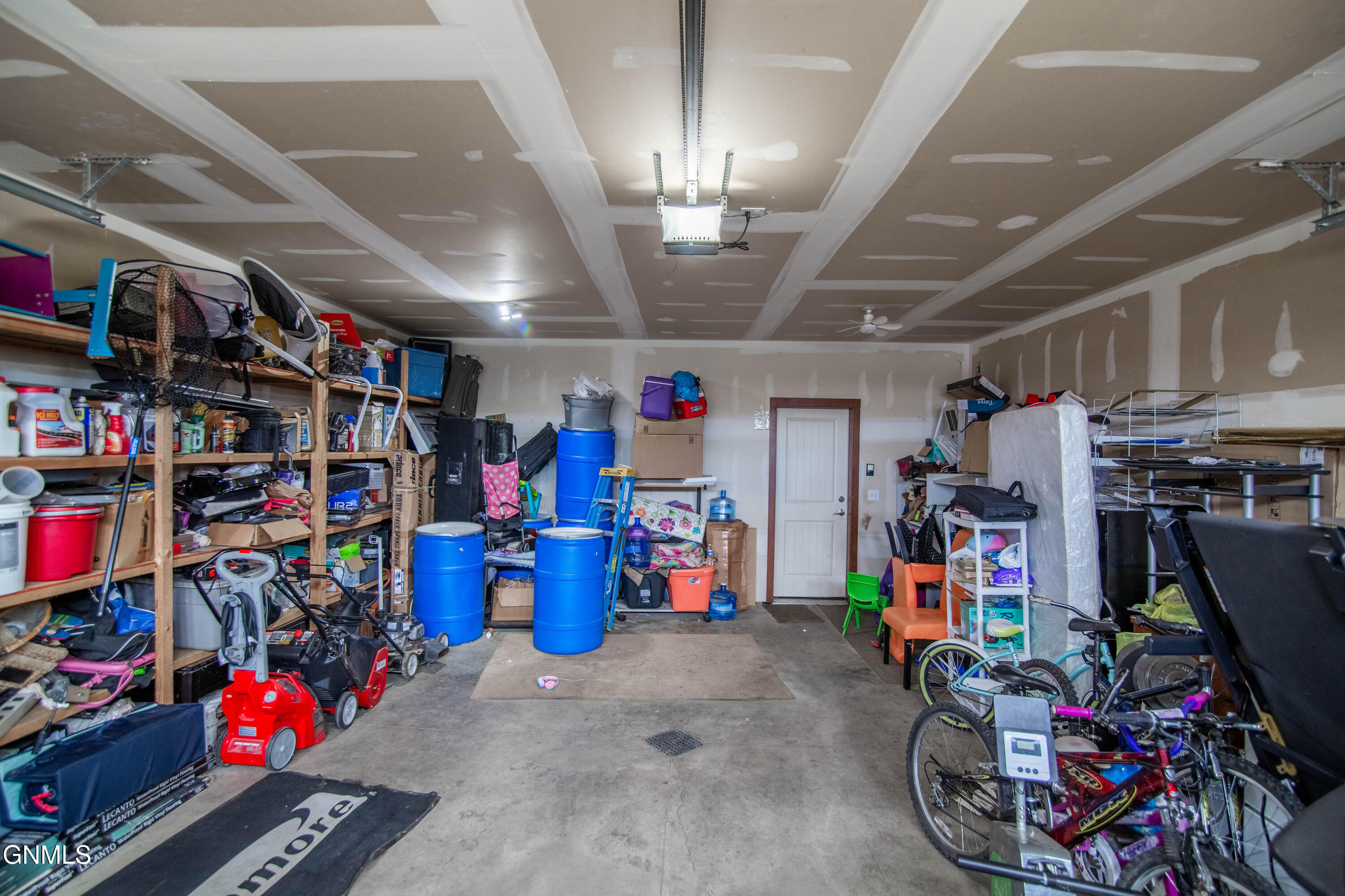 property viewer photo 30