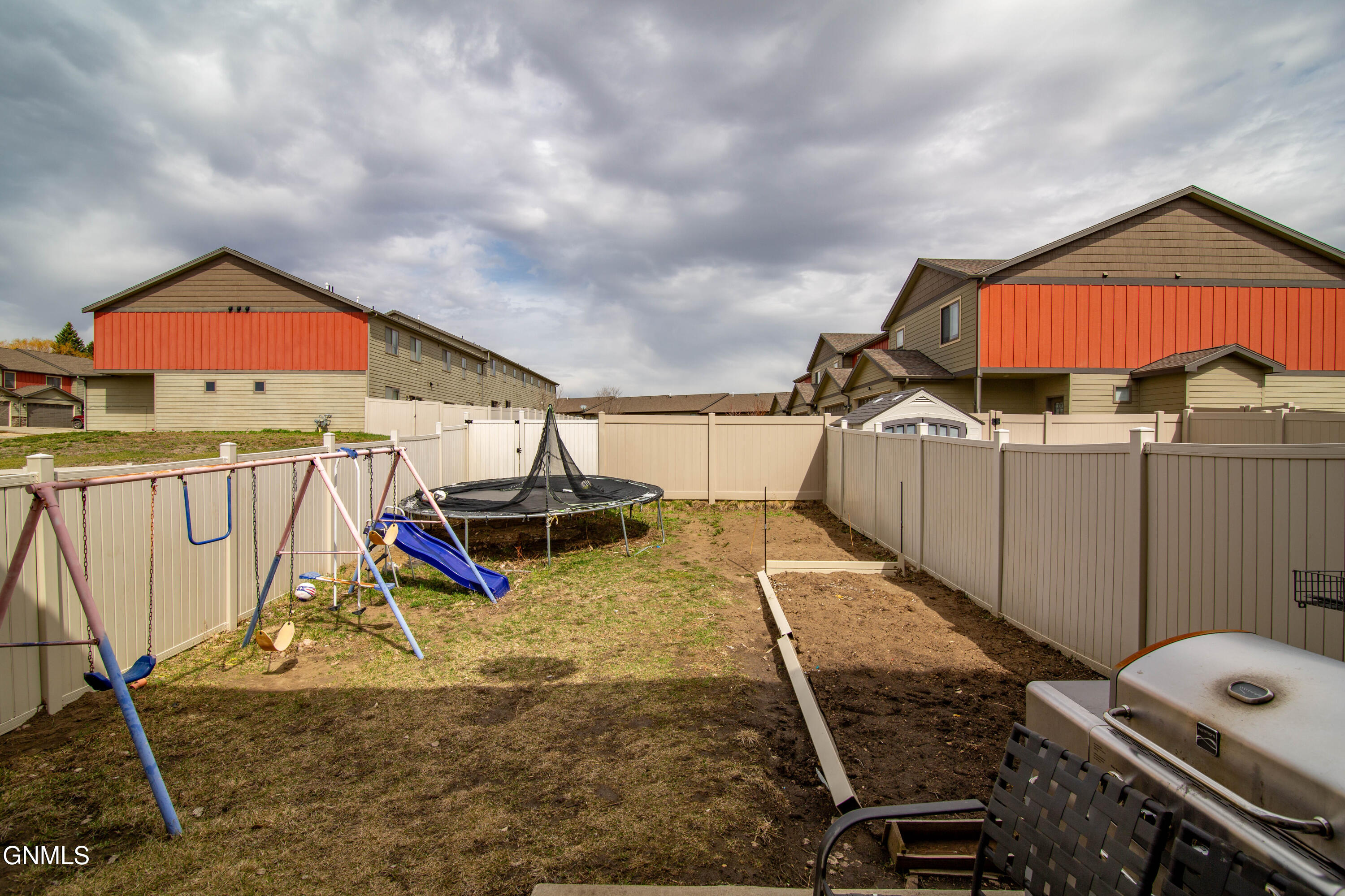 property viewer photo 31