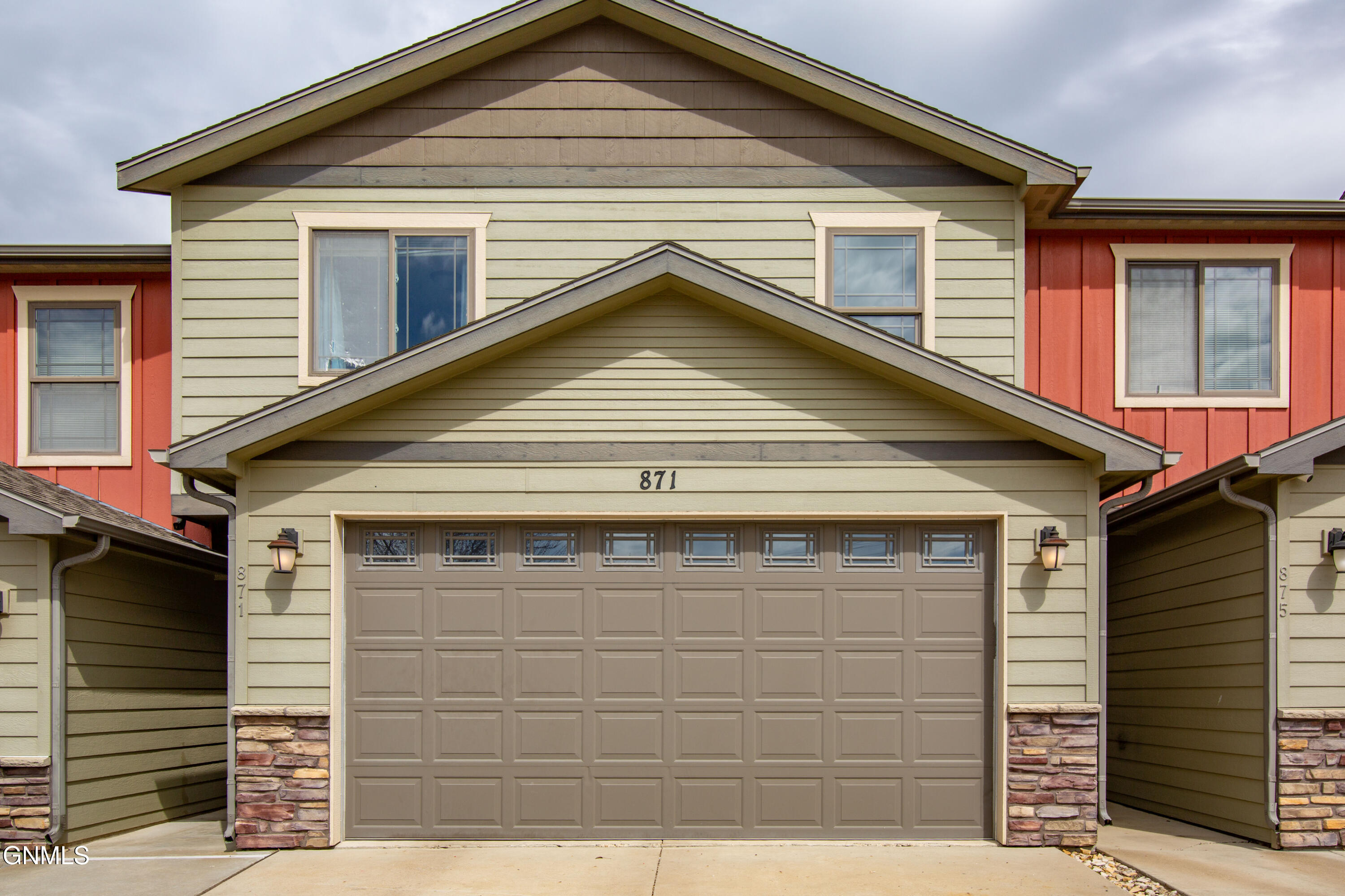 property viewer photo 35
