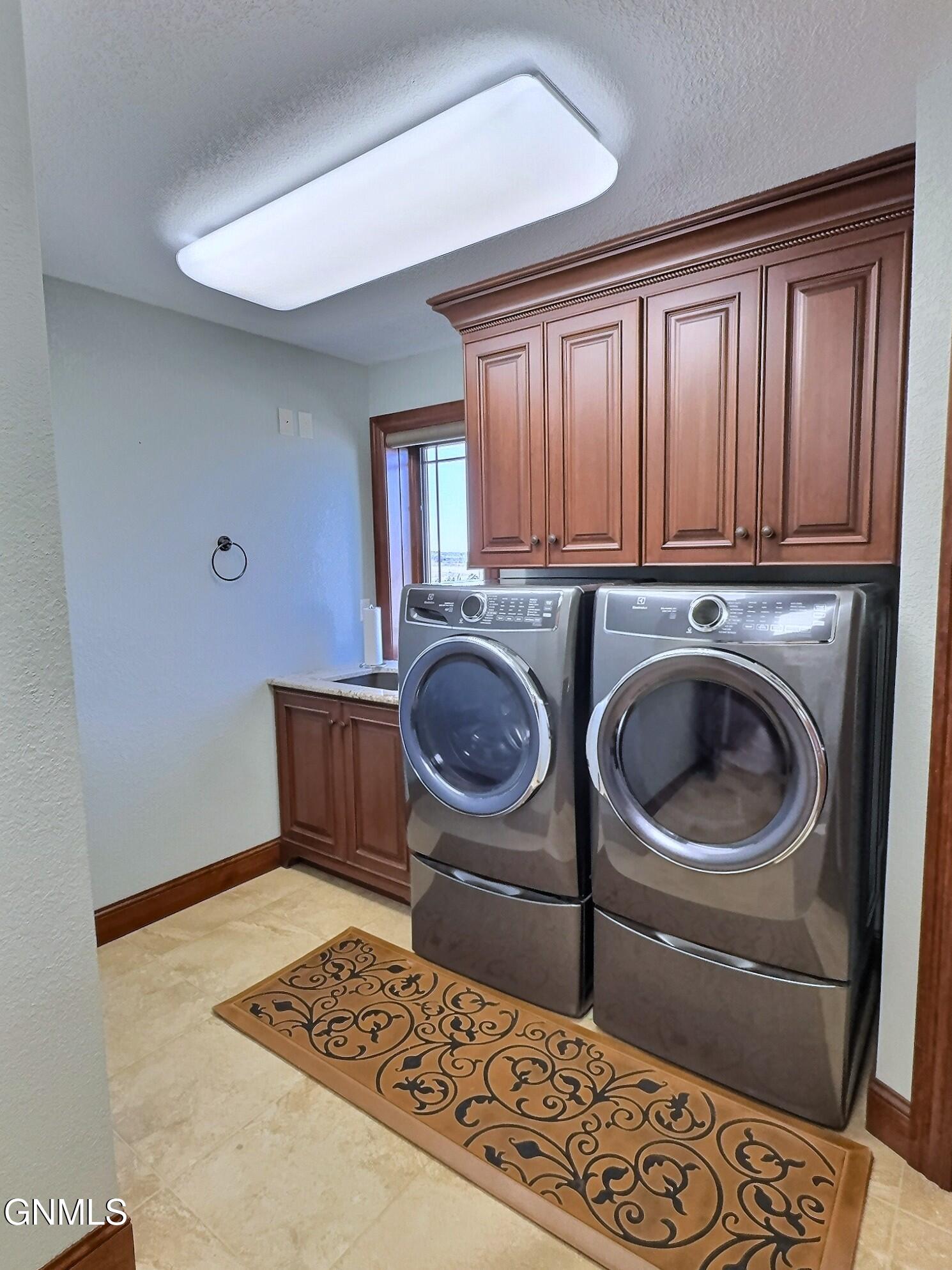 main property photo 63