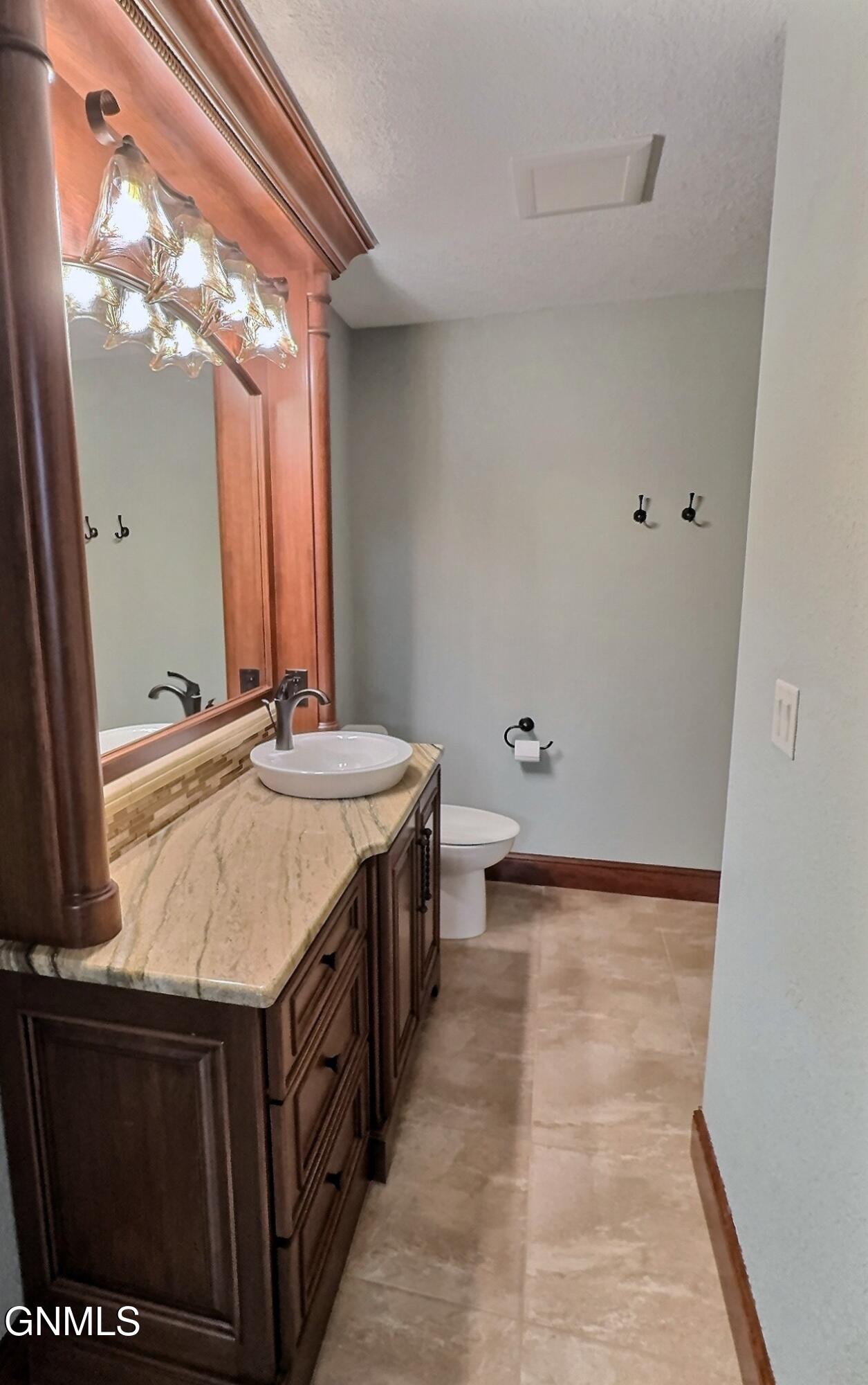 main property photo 66