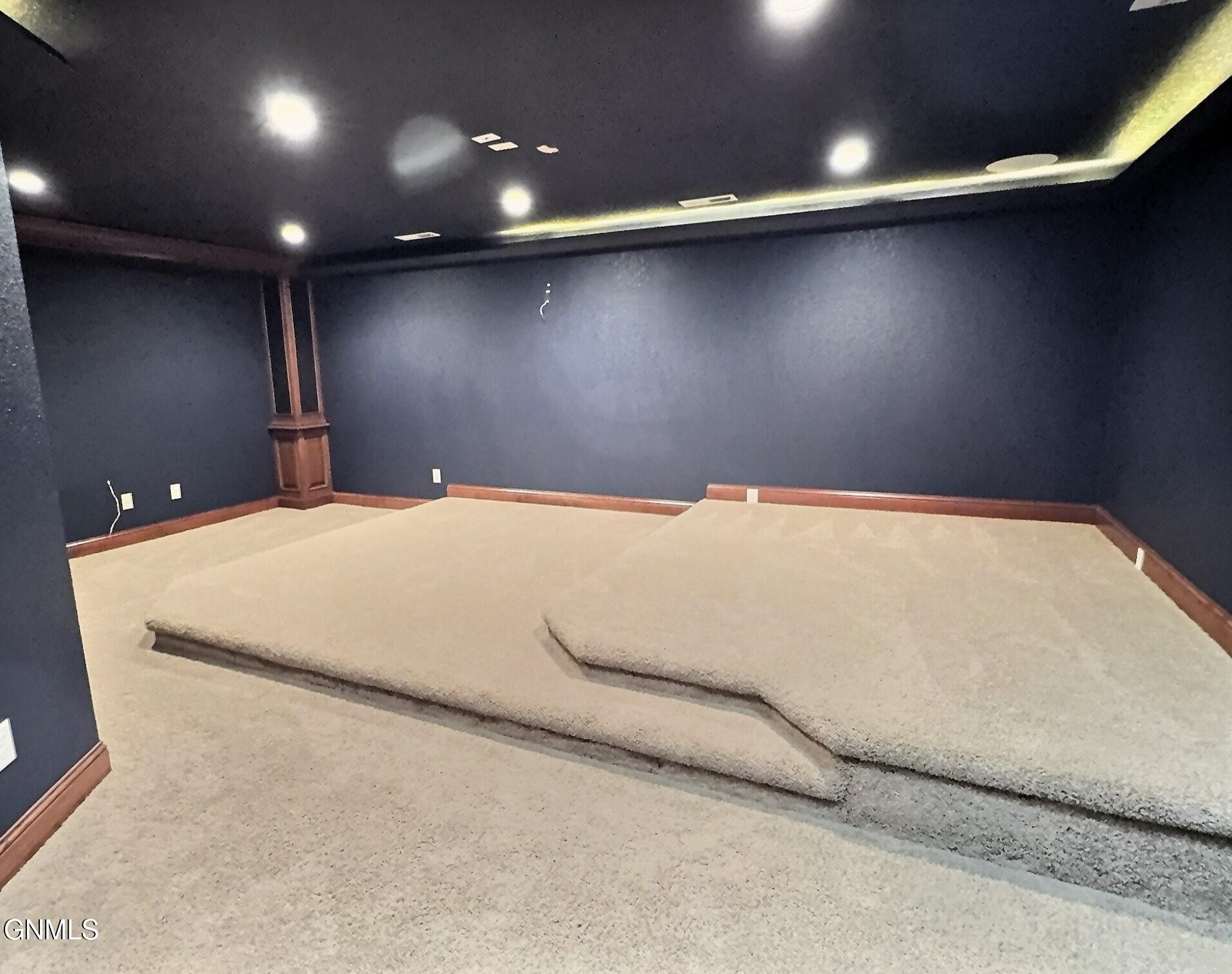 main property photo 79