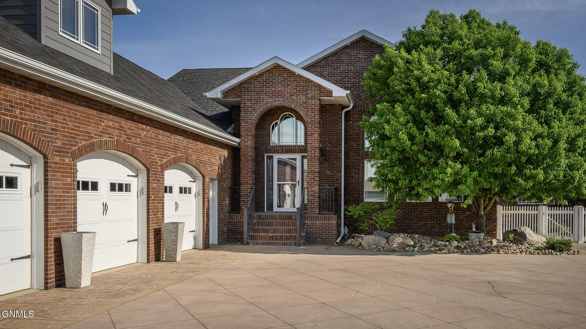 main property photo 82
