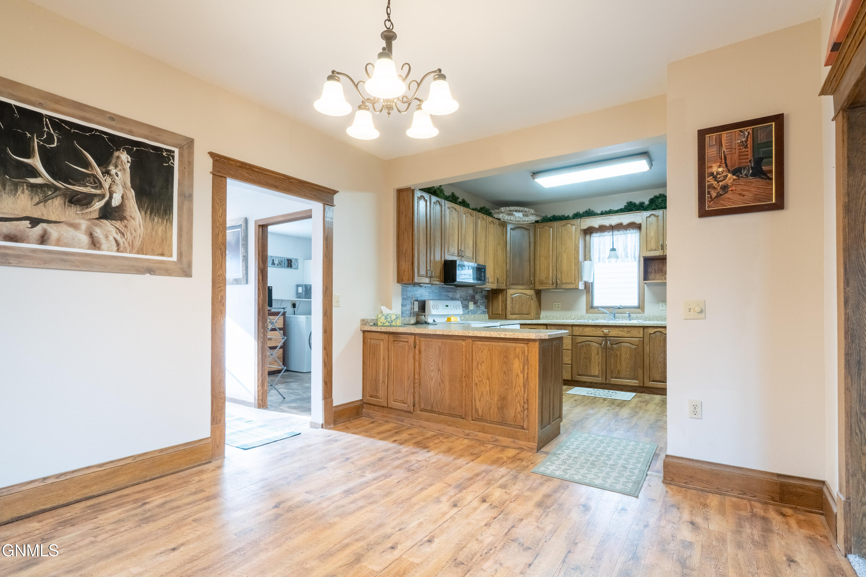 property viewer photo 11