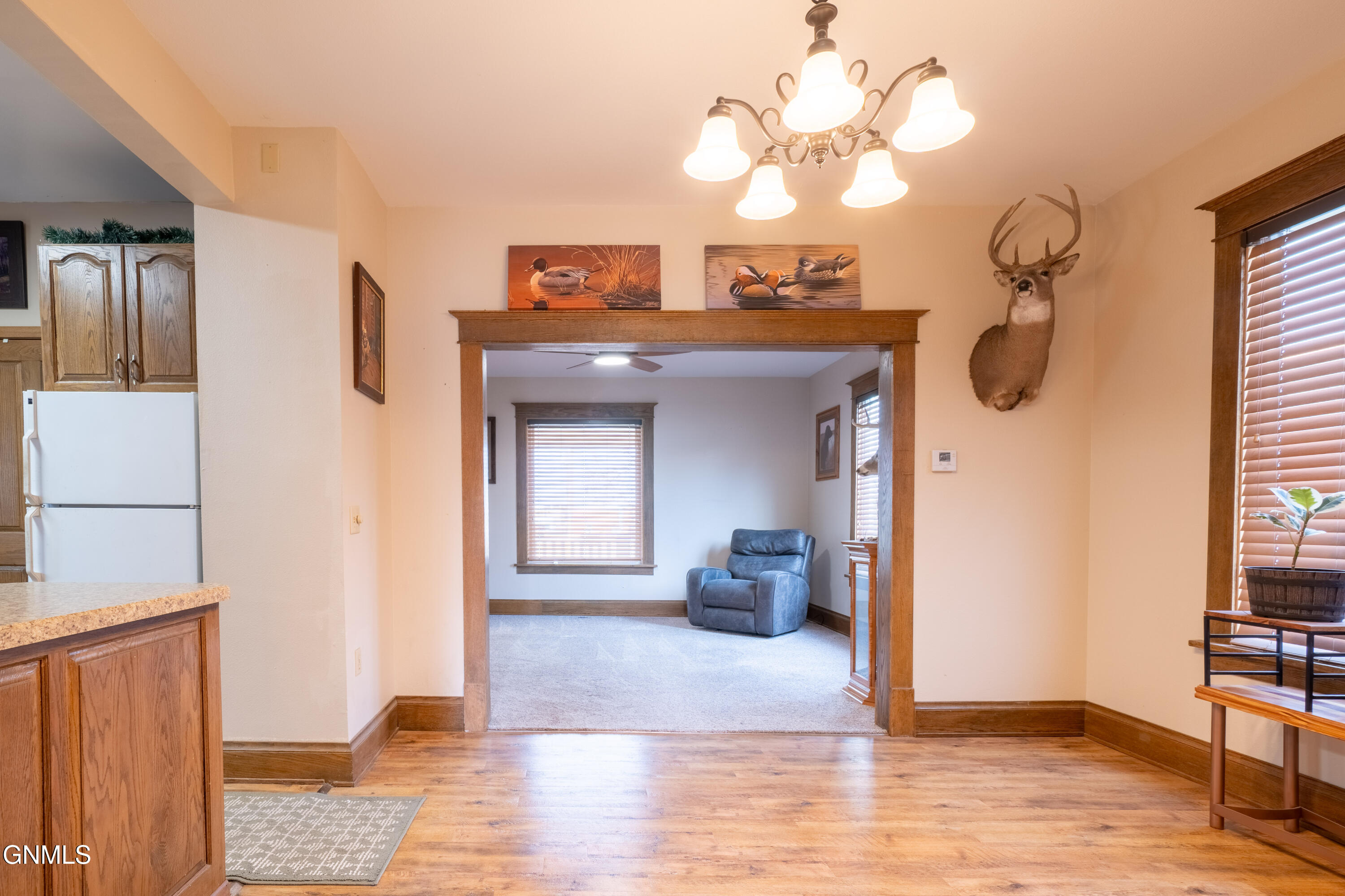 property viewer photo 7