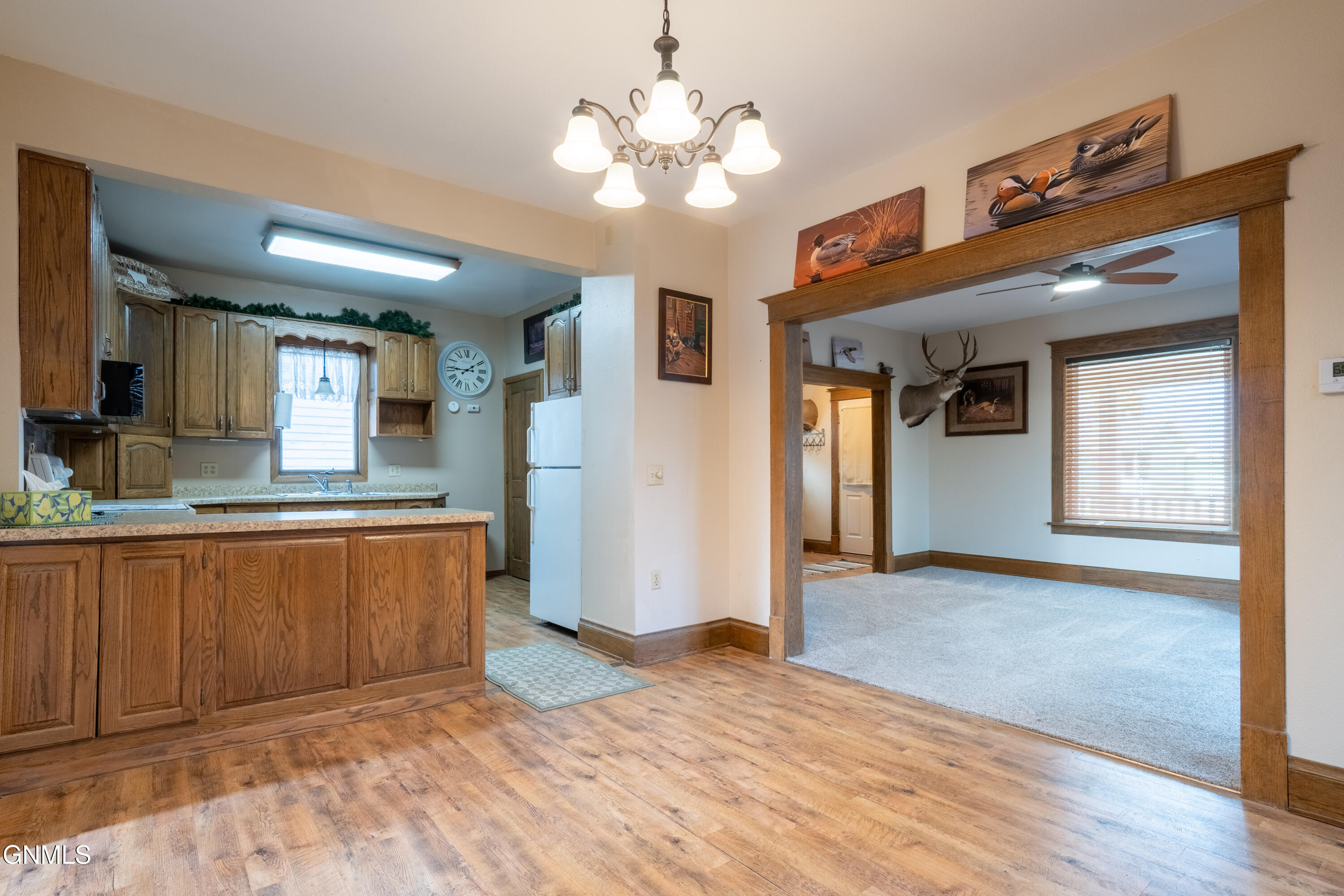 property viewer photo 8