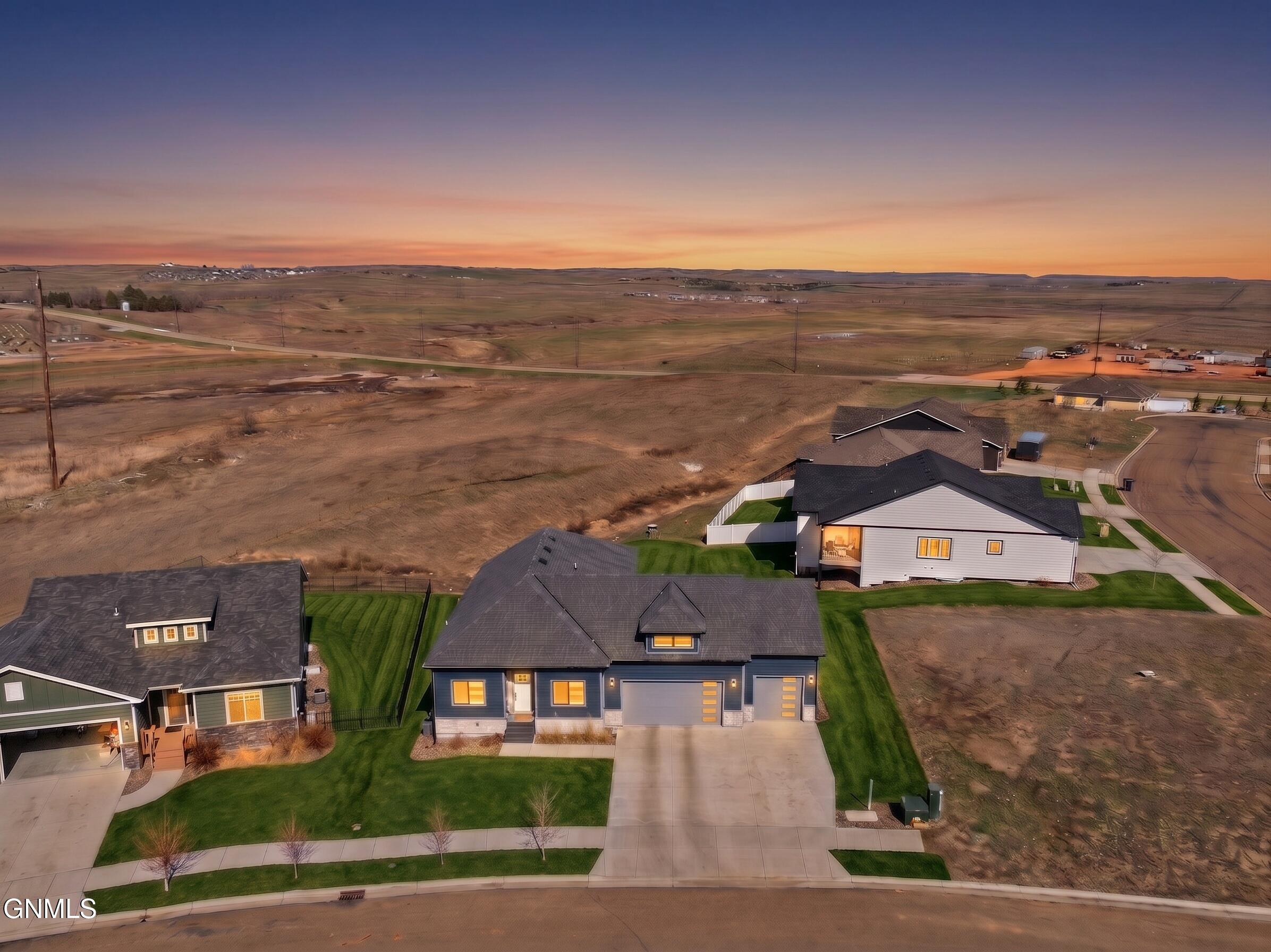 main property photo 48