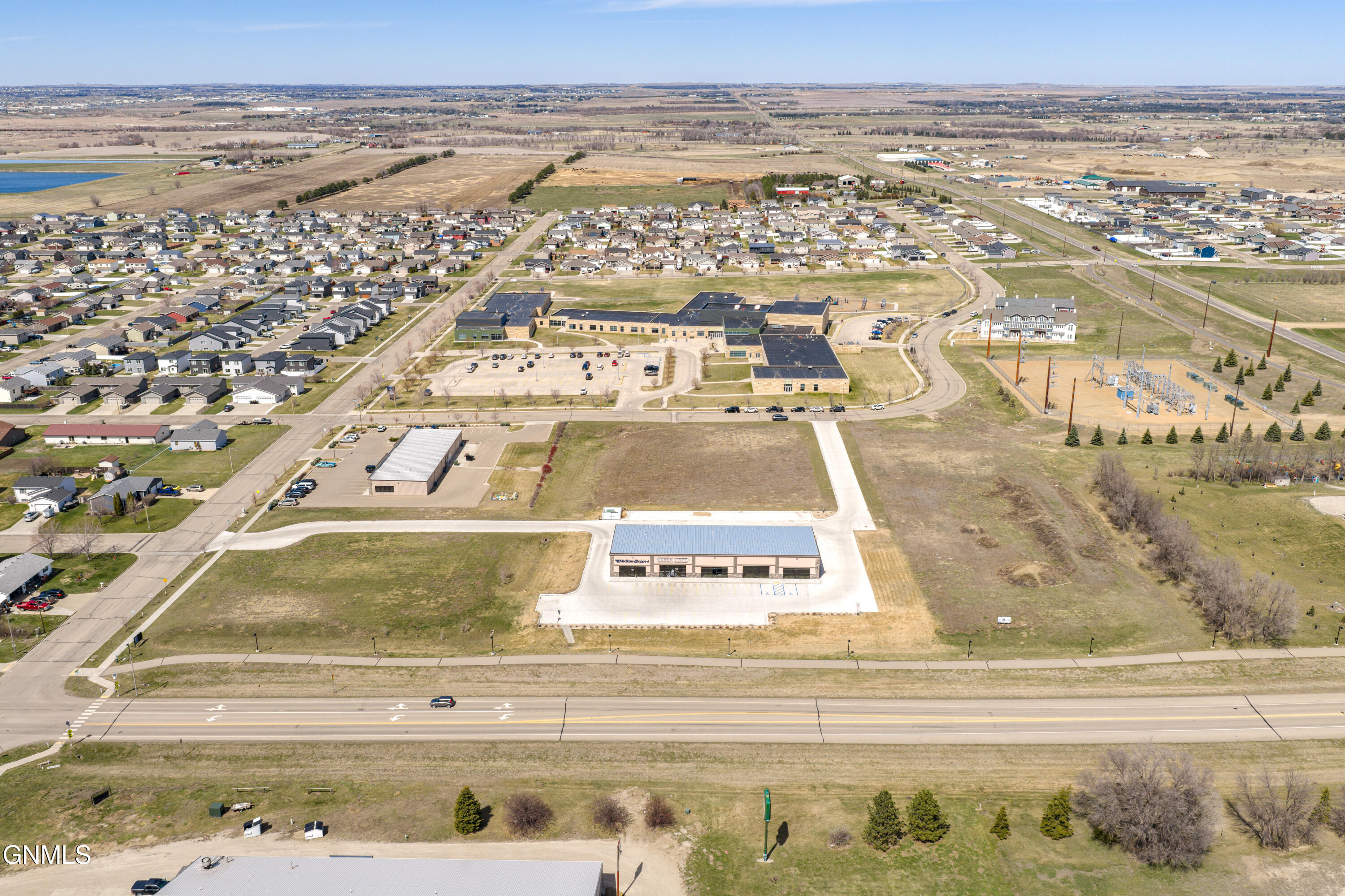 main property photo 19