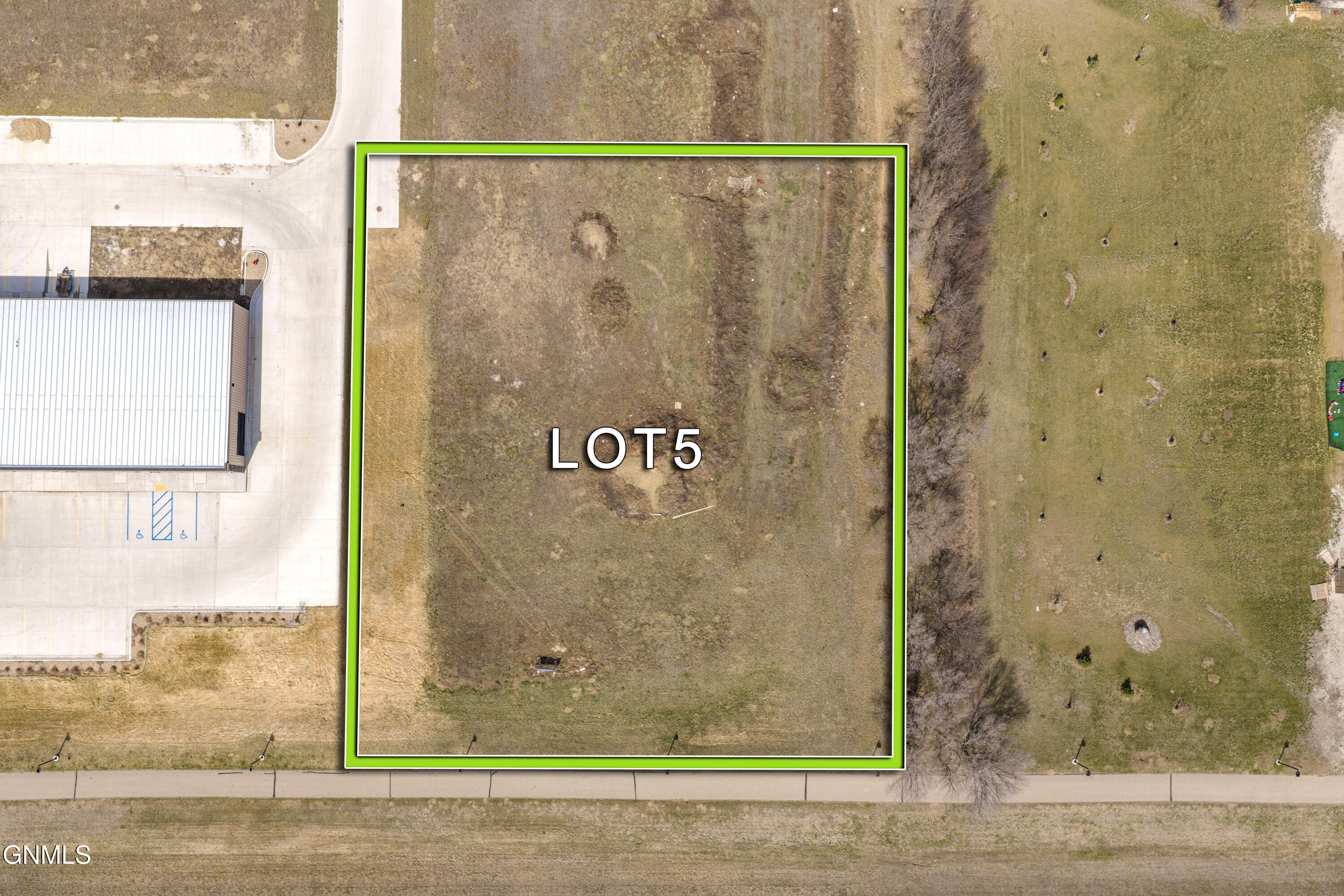 main property photo 1