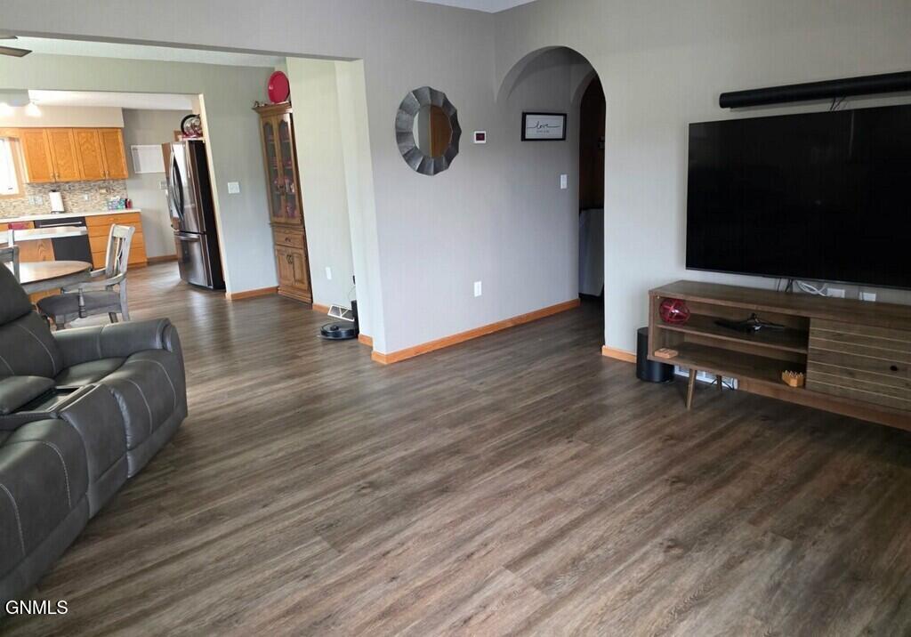 property viewer photo 15